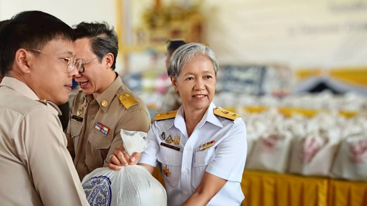 ร่วมจัดกิจกรรมออกให้บริการประชาชนในโครงการปกป้องและเชิดชูสถาบันพระมหากษัตริย์และหน่วยบำบัดทุกข์บำรุงสุขสร้างรอยยิ้มให้ประชาชนจังหวัดราชบุรี (จังหวัดเคลื่อนที่) อำเภอสวนผึ้ง