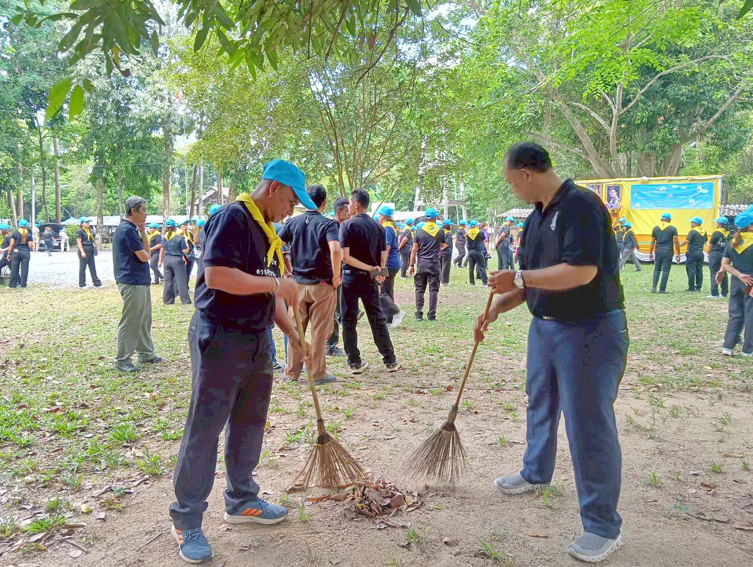 ร่วมกิจกรรมจิตอาสาถวายเป็นพระราชกุศล ณ สวนป่านาโอ อำเภอเมือง จังหวัดพัทลุง..คลิก