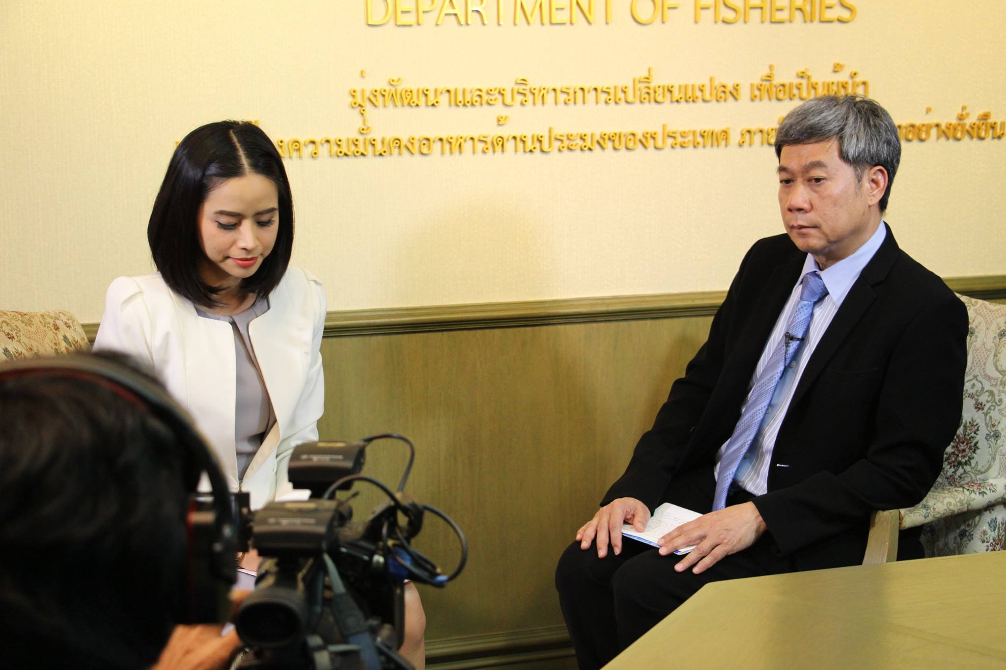 สัมภาษณ์สื่อมวลชน ประเด็นการแก..ชมภาพ