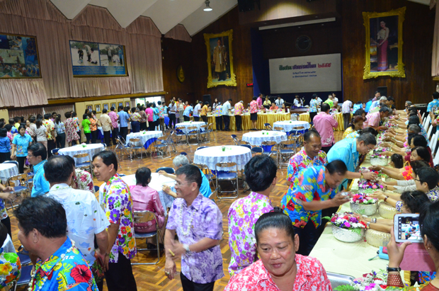สืบสาน สงกรานต์ไทย ปี 2559  กร..ชมภาพ