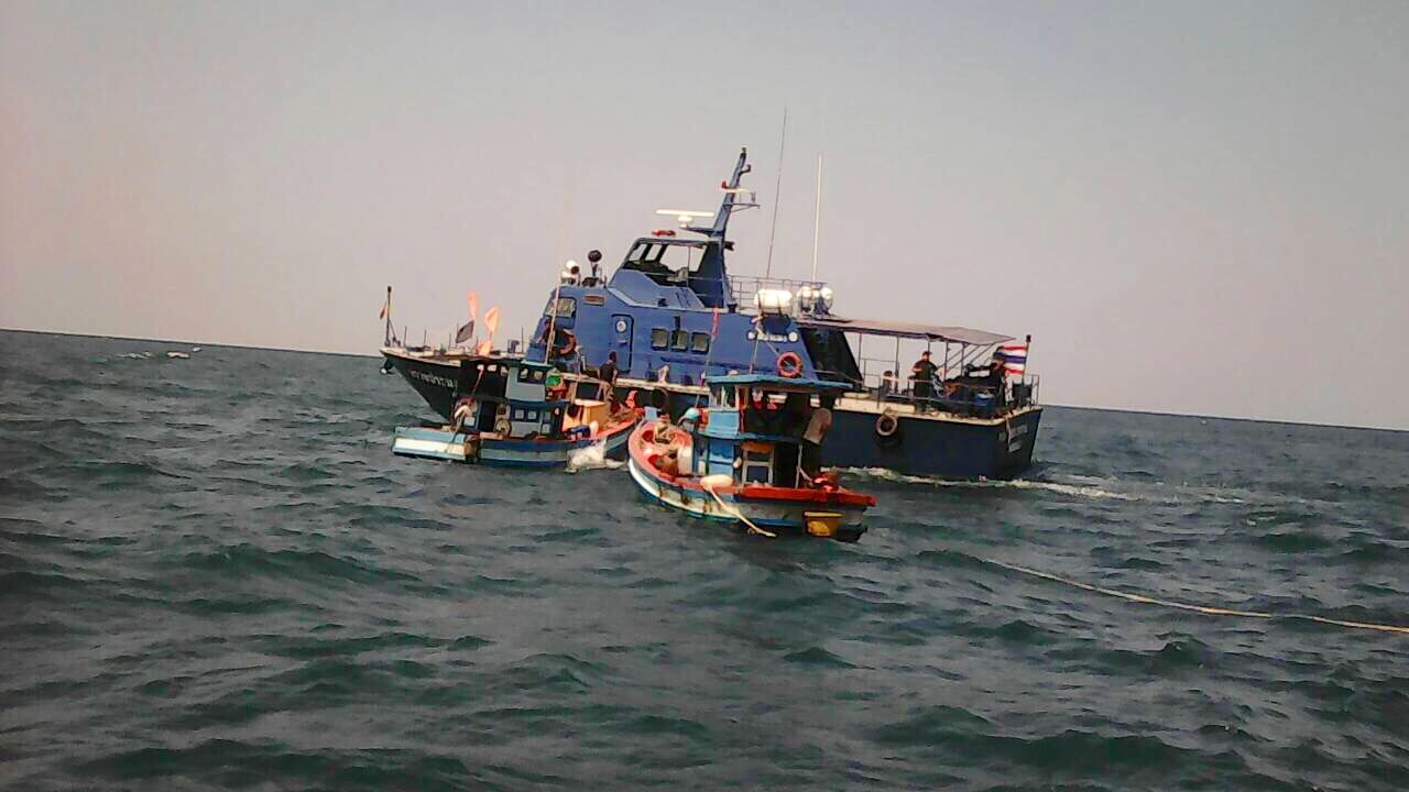 ทำการจับกุมเรือประมงไร้สัญชาติ..ชมภาพ