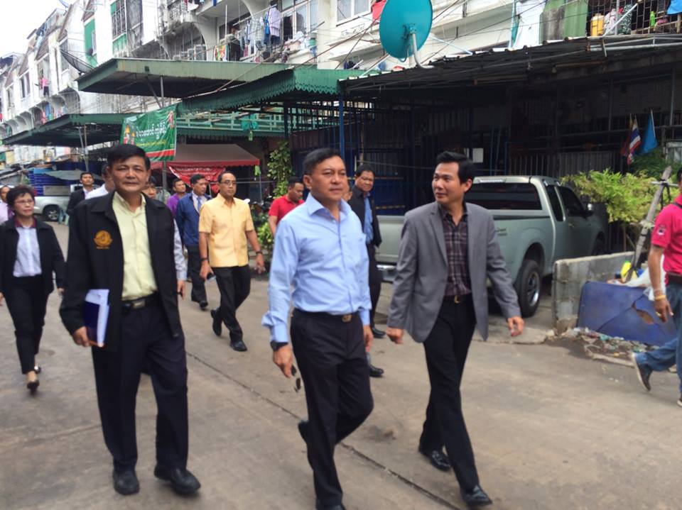 เดินทางมาศึกษาดูงานเกี่ยวกับผล..ชมภาพ