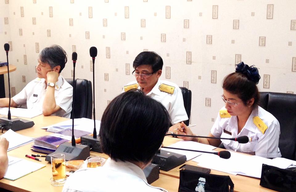 การประชุมเพื่อหาข้อสรุปในการแก..ชมภาพ
