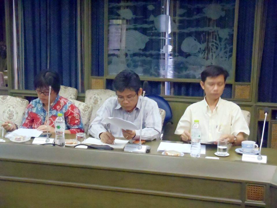 ประชุมเตรียมการจัดงานตลาดคลองผ..ชมภาพ