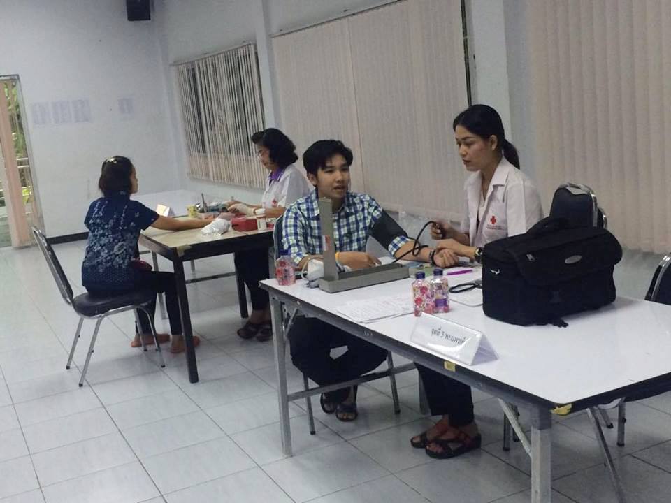 ประมงร่วมใจบริจาคโลหิตถวายพ่อข..ชมภาพ