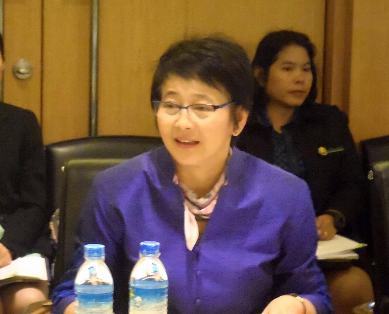  ร่วมประชุมหารือ เรื่อง การปรั..ชมภาพ