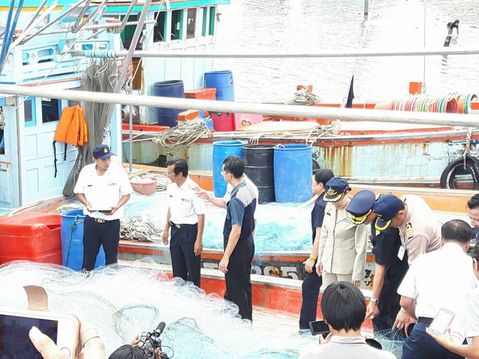 ปลัดกระทรวงเกษตรฯ ลงพื้นที่ จ...ชมภาพ