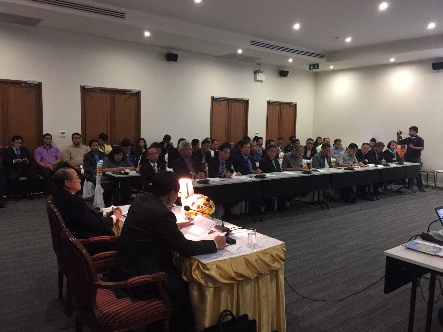 ประชุมสัมมนาการจัดทำแผนและแนวท..ชมภาพ