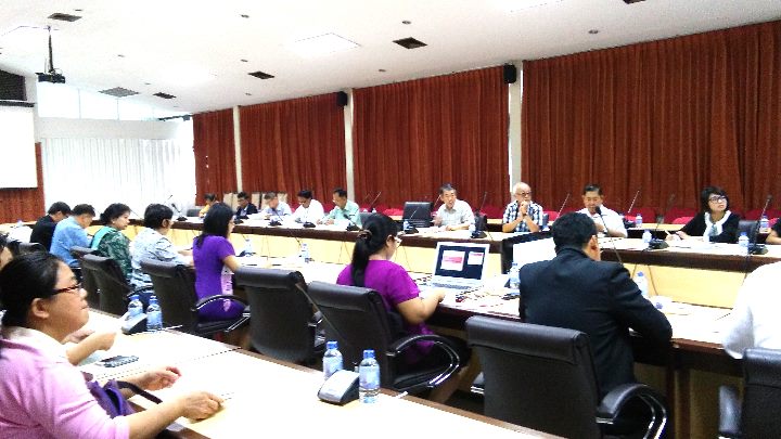 ประชุมคณะกรรมการการจัดงานวันปร..ชมภาพ