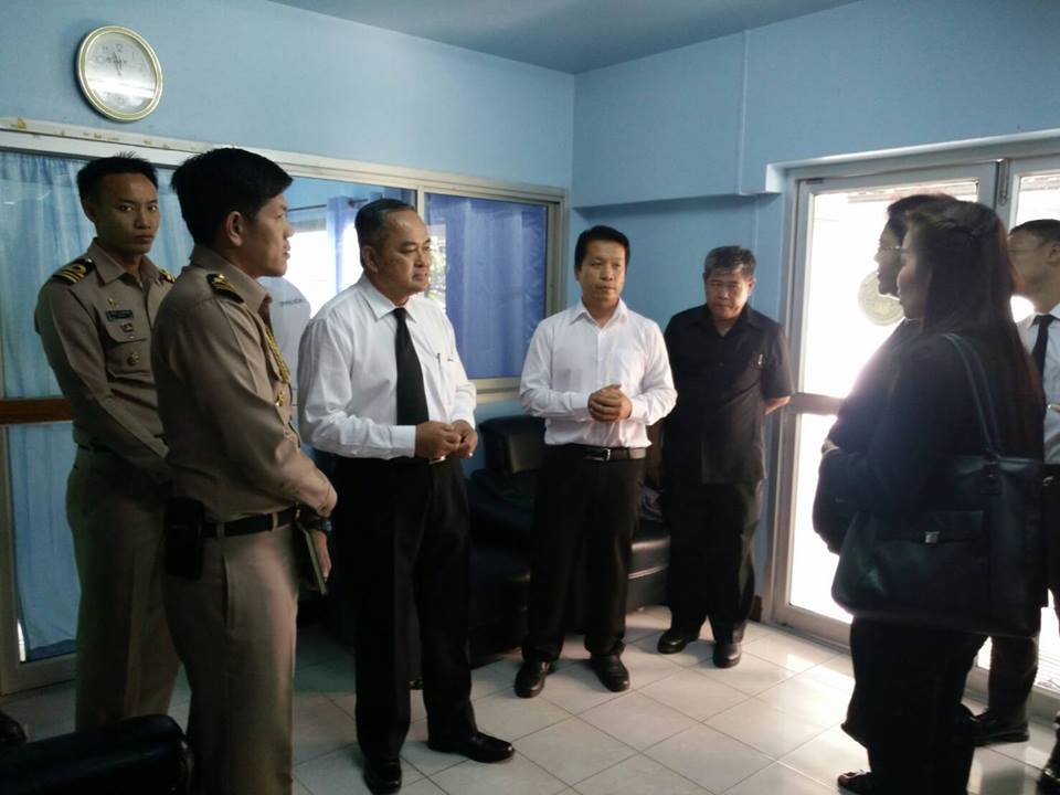 เข้าเยี่ยมเยือน การปฏิบัติงานข..ชมภาพ