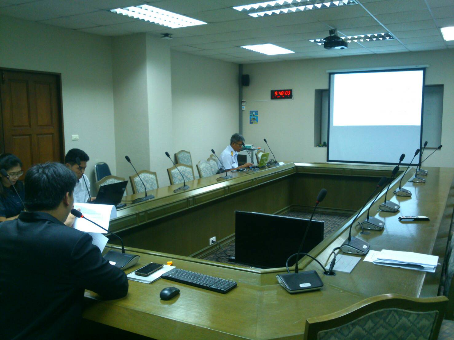 บรรยายหัวข้อเรื่องการแบ่งประเภ..ชมภาพ