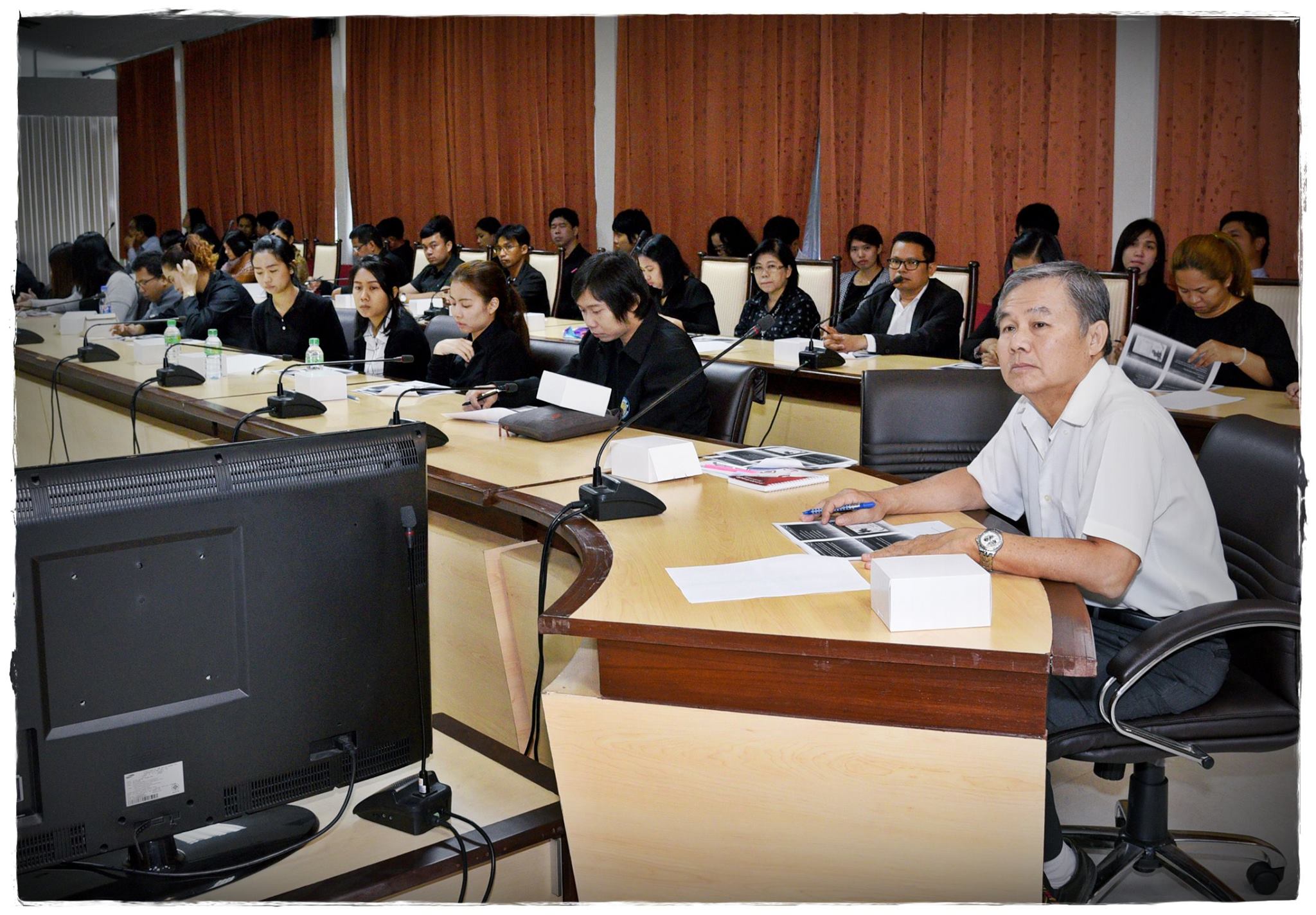 สัมมนาเรื่อง การให้ความรู้เกี..ชมภาพ