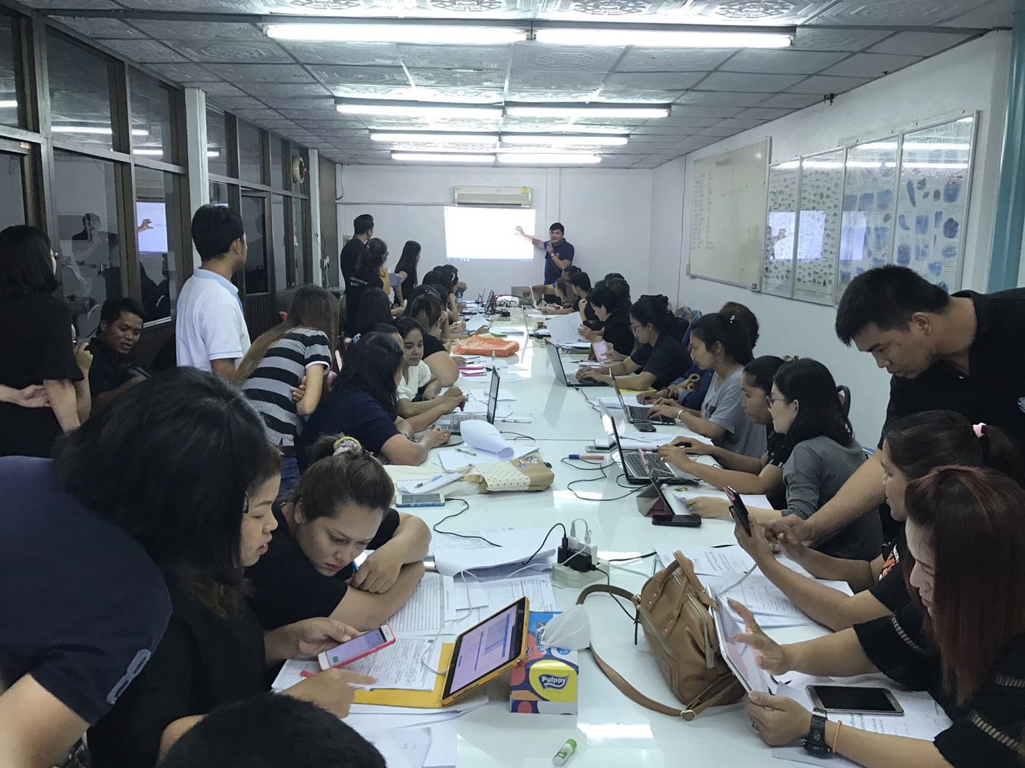 การจัดฝึกอบรมเชิงปฏิบัติการใช้..ชมภาพ
