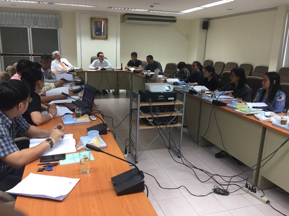 จัดการประชุมหารือเรื่องการกำหน..ชมภาพ