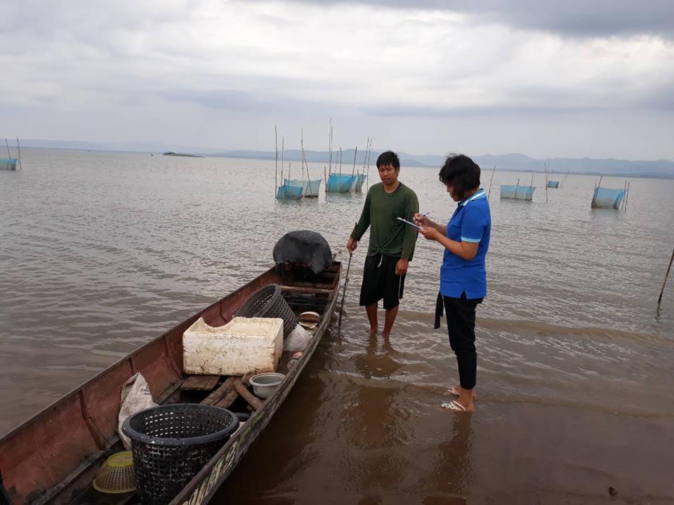 เข้าสำรวจข้อมูลผู้ทำการประมงน้..ชมภาพ