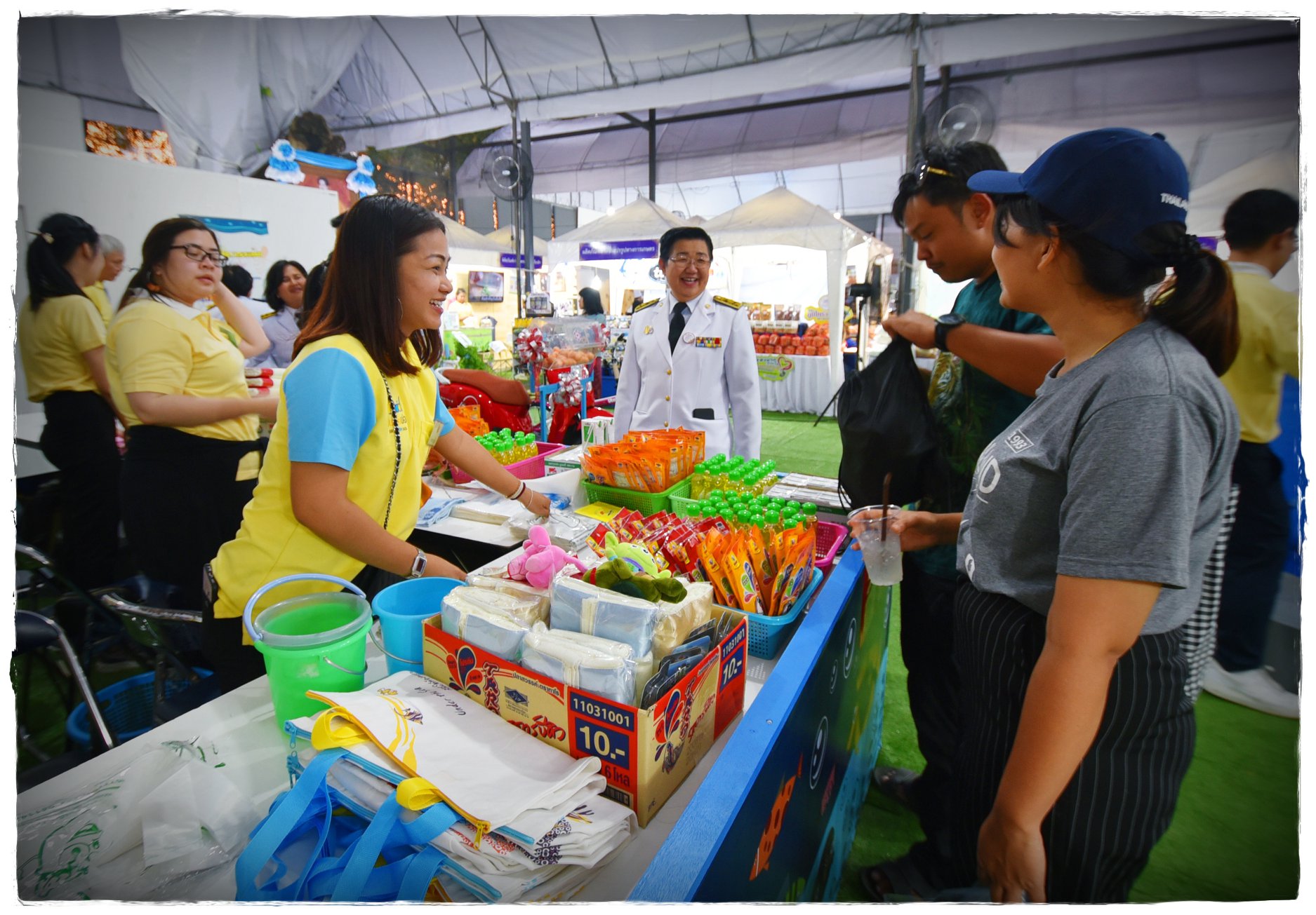 งานกาชาด ประจำปี 2561 จัดขึ้นต..ชมภาพ
