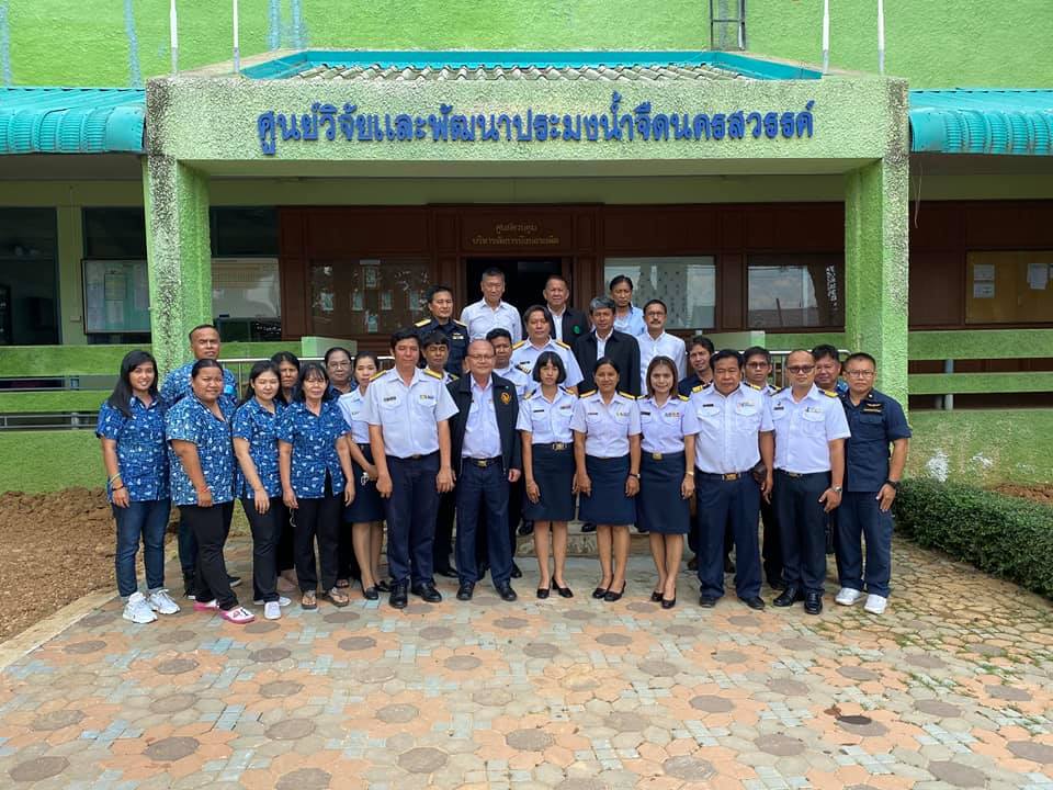  นายมีศักดิ์ ภักดีคง อธิบดีกรม..ชมภาพ