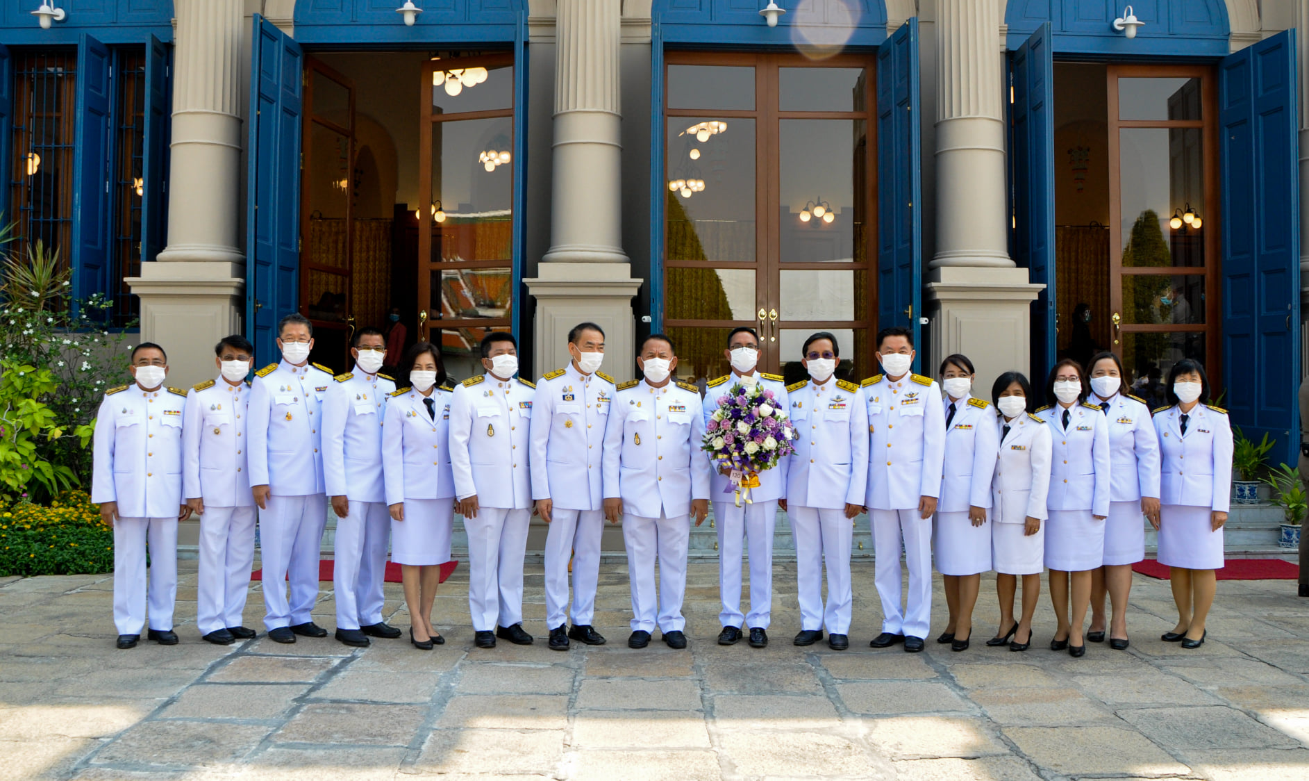 คณะผู้บริหารกรมประมง ทูลเกล้าฯ..ชมภาพ