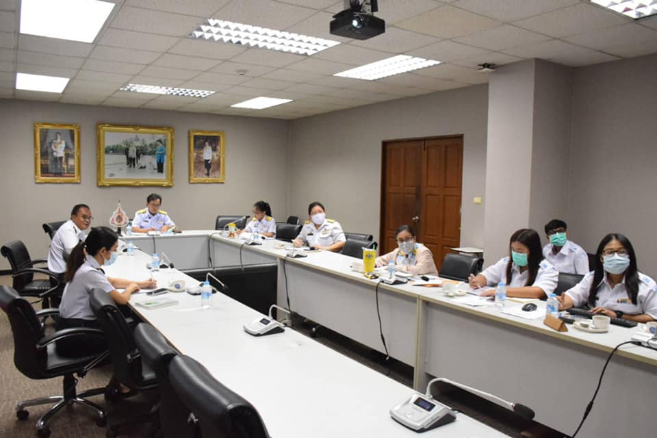 นายเฉลิมชัย สุวรรณรักษ์ รองอธิ..ชมภาพ