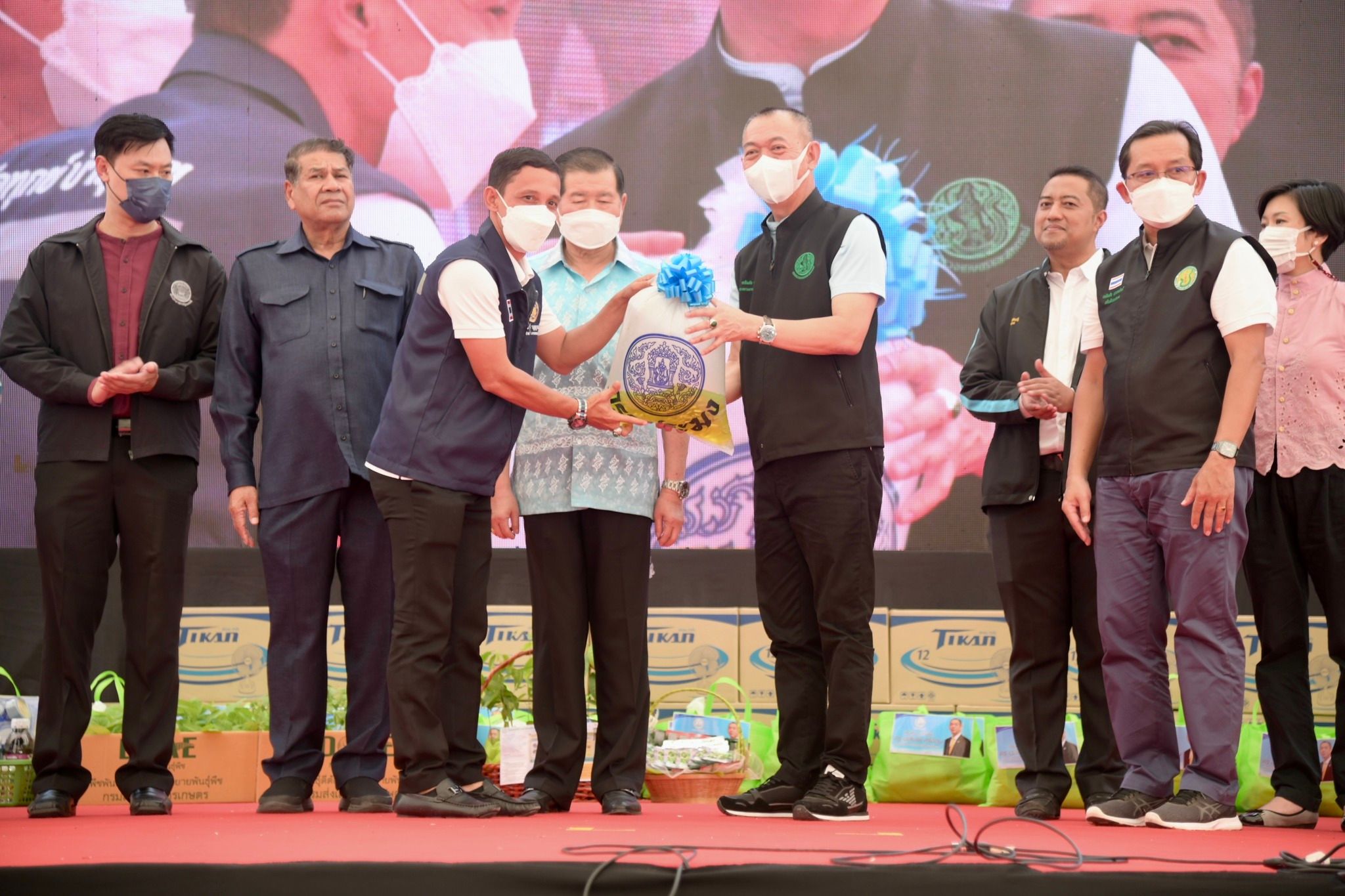 ลงพื้นที่ตรวจราชการจังหวัดปัตต..ชมภาพ