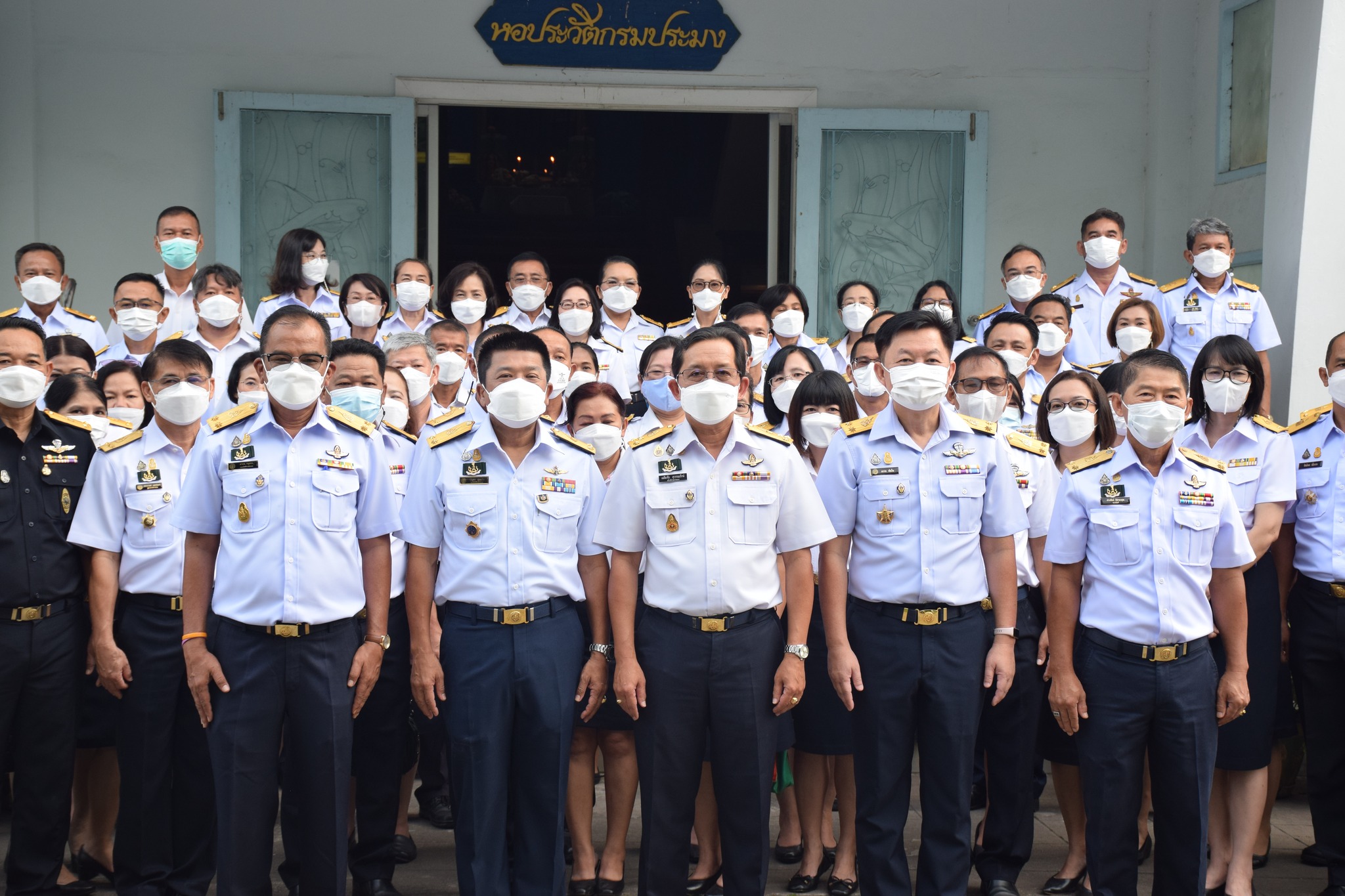 กรมประมง...จัดยิ่งใหญ่ งานครบร..ชมภาพ