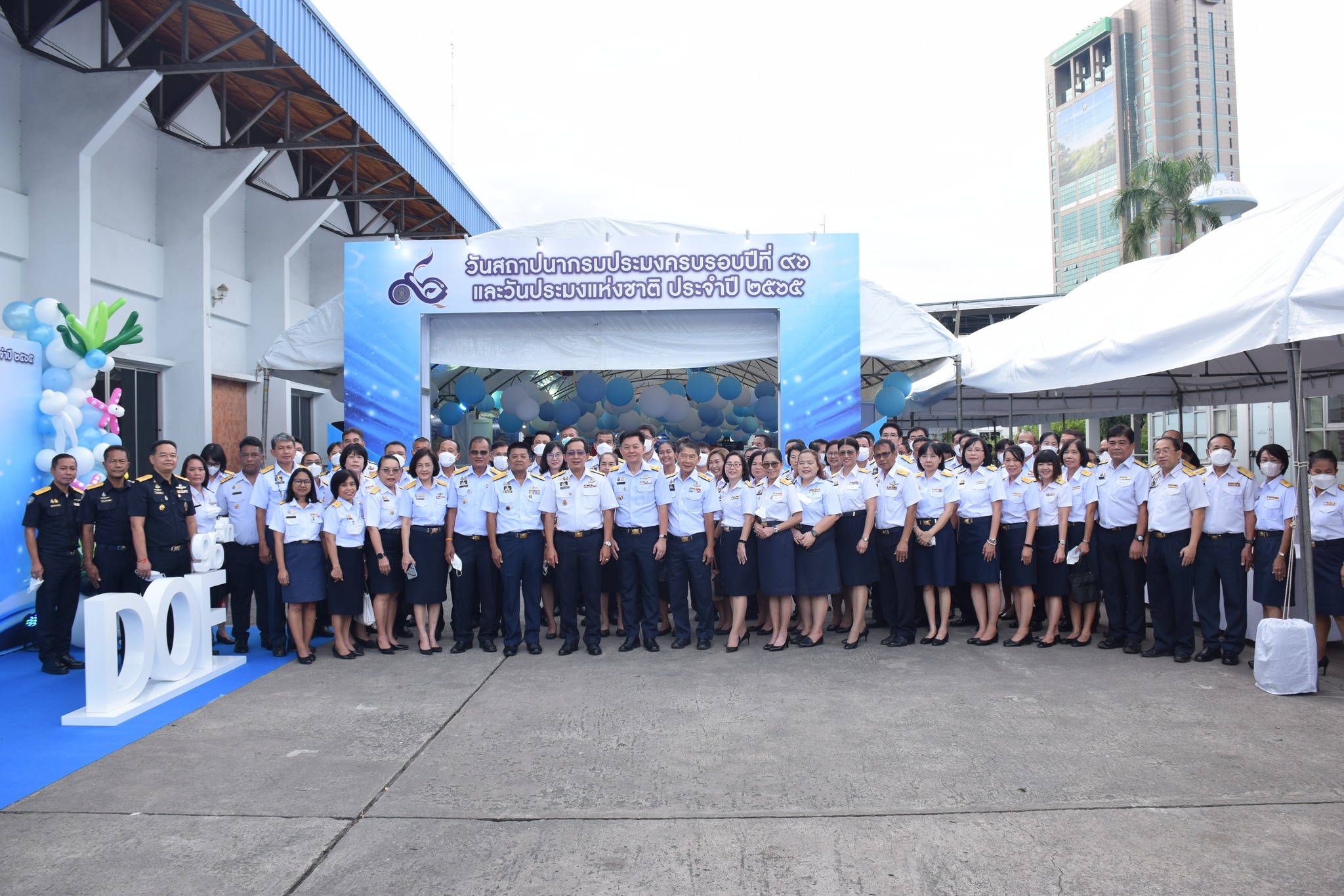 กรมประมง...จัดยิ่งใหญ่ งานครบร..ชมภาพ