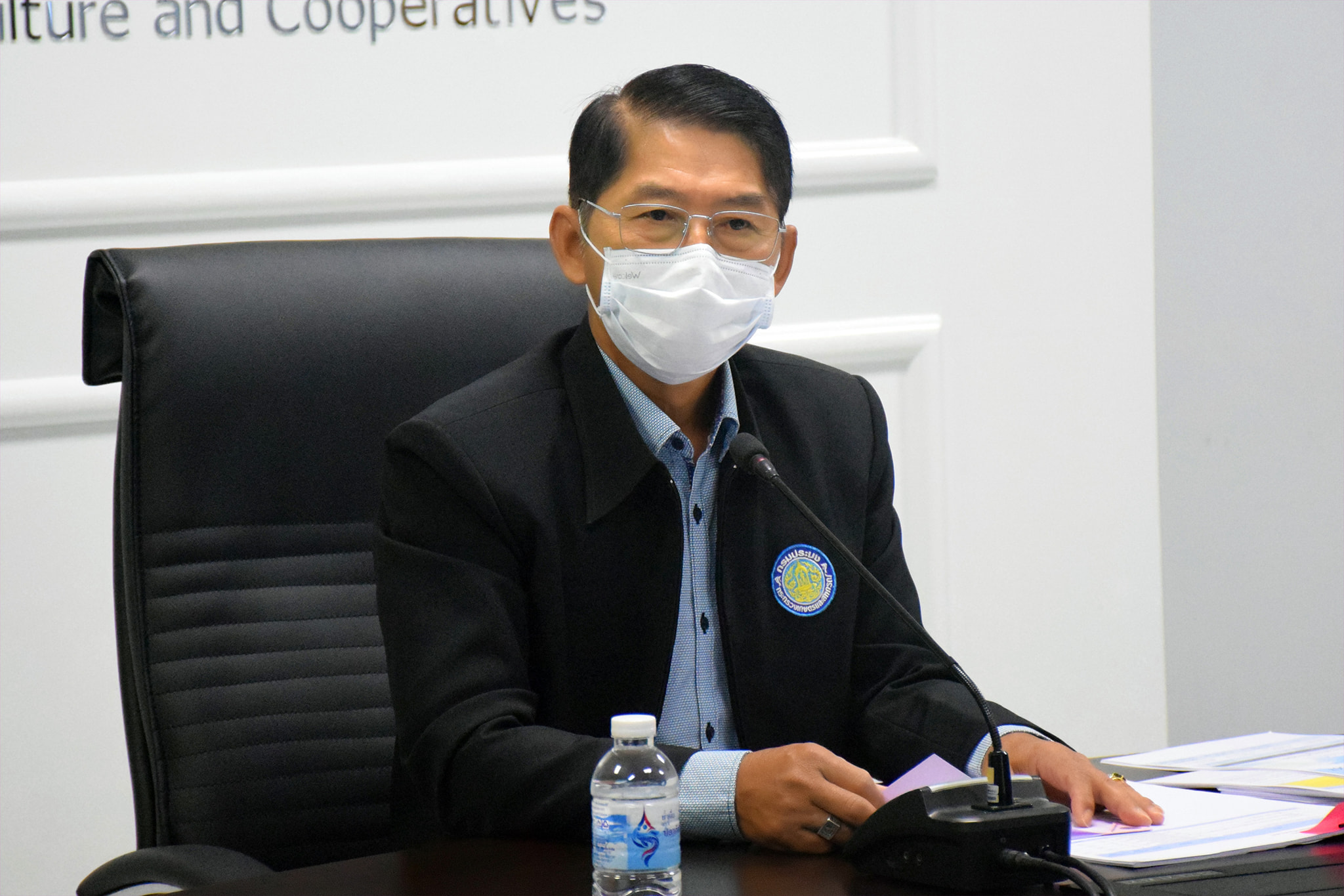 นายประพันธ์ ลีปายะคุณ รองอธิบด..ชมภาพ