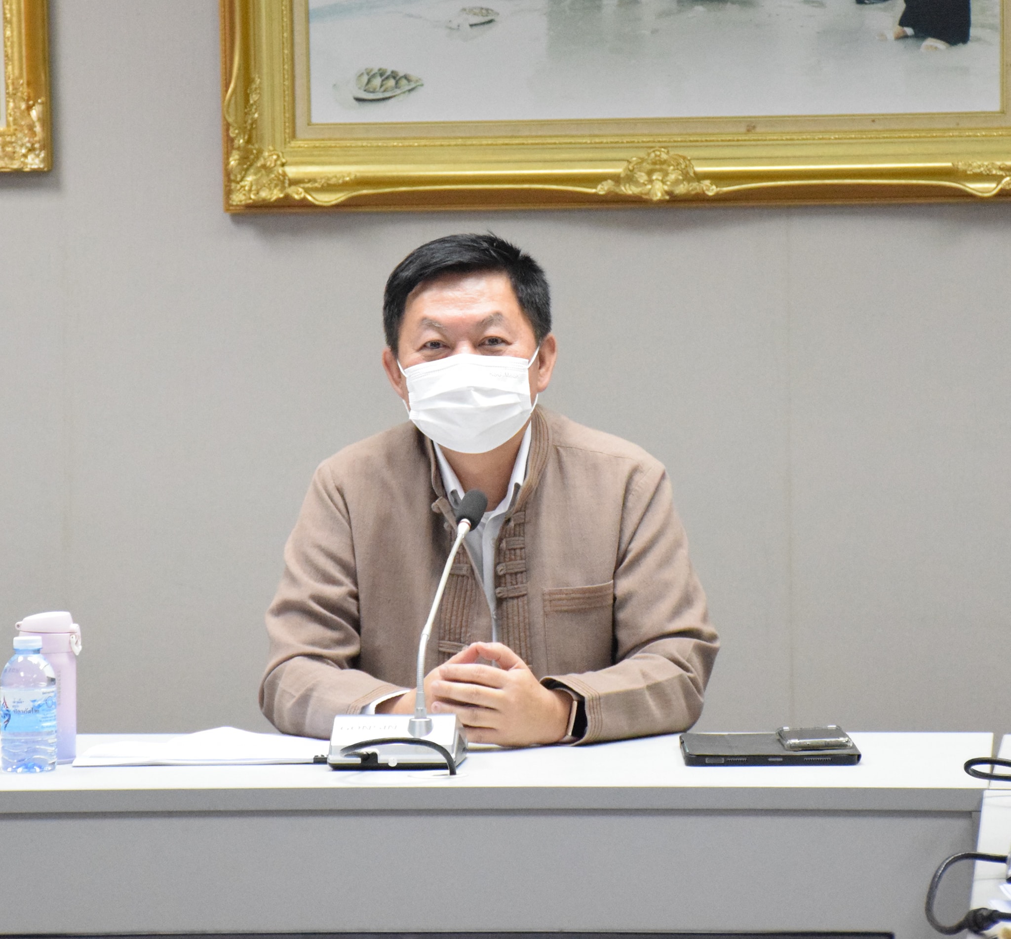 นายถาวร ทันใจ รองอธิบดีกรมประม..ชมภาพ