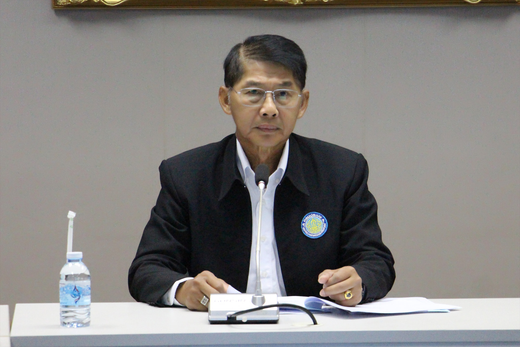 นายประพันธ์ ลีปายะคุณ รองอธิบด..ชมภาพ