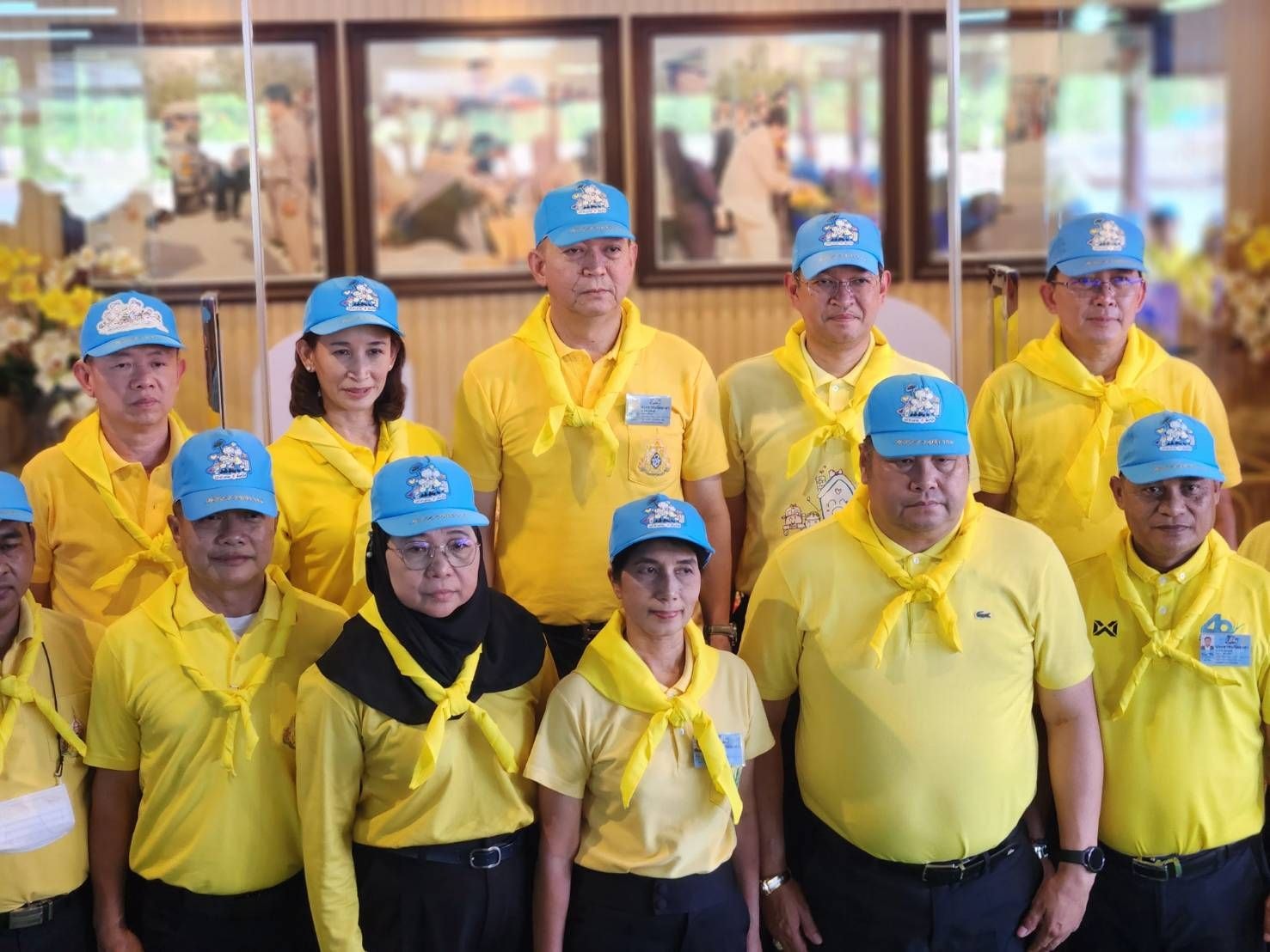 ณ หมู่บ้านชาวประมงบางพัฒน์ หมู..ชมภาพ