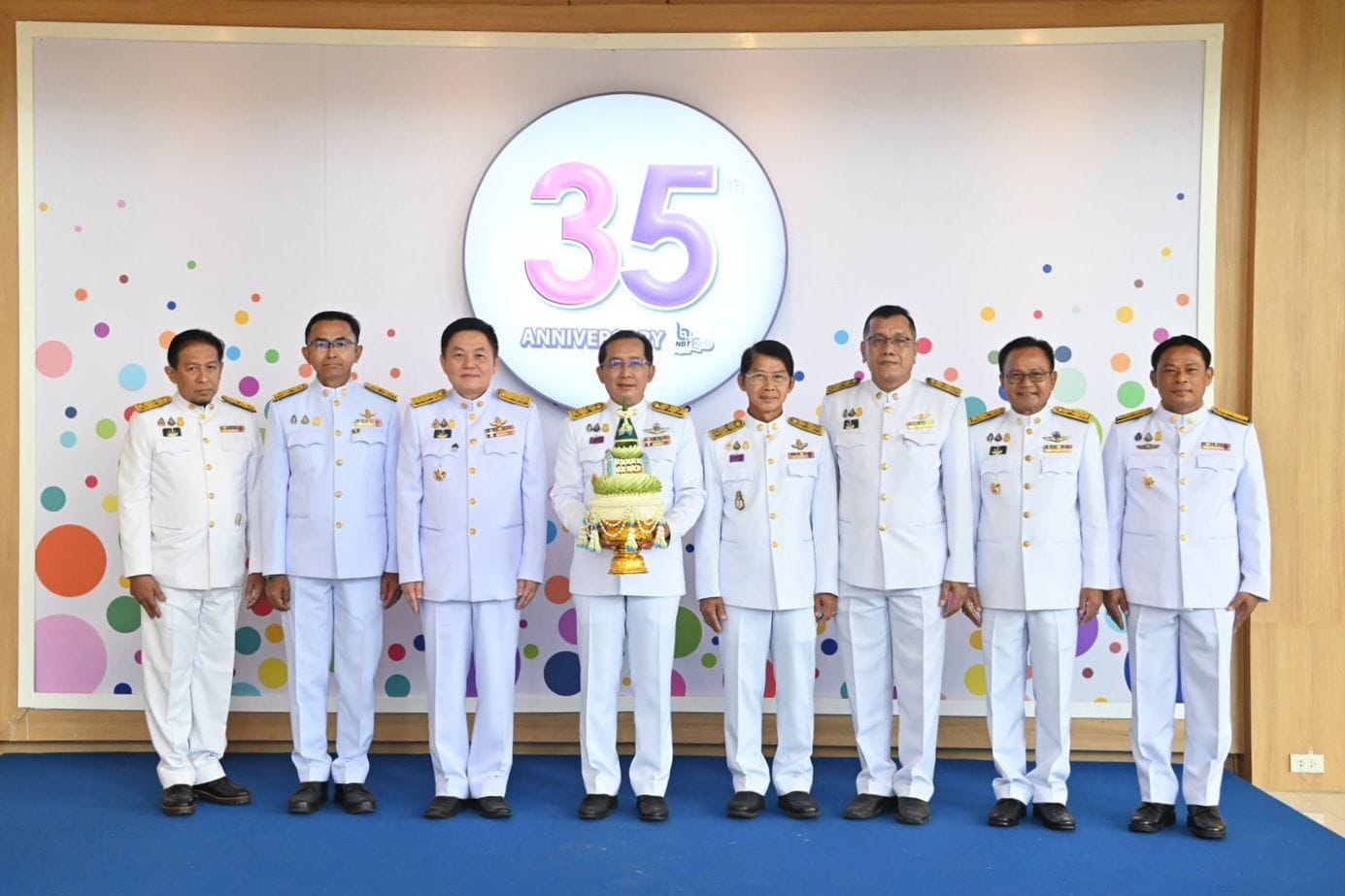  ณ สถานีวิทยุโทรทัศน์แห่งประเท..ชมภาพ