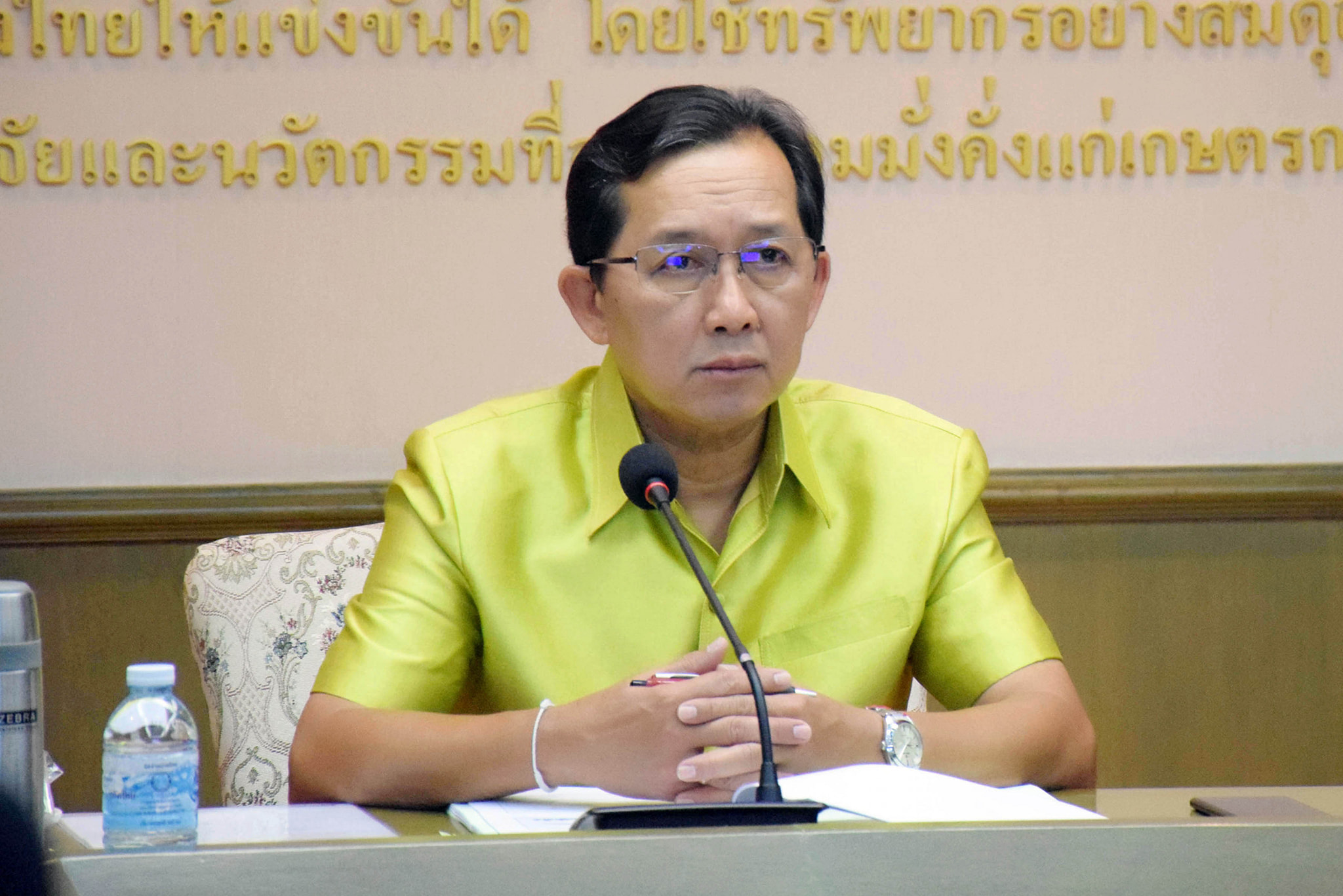 นายเฉลิมชัย สุวรรณรักษ์ อธิบดี..ชมภาพ