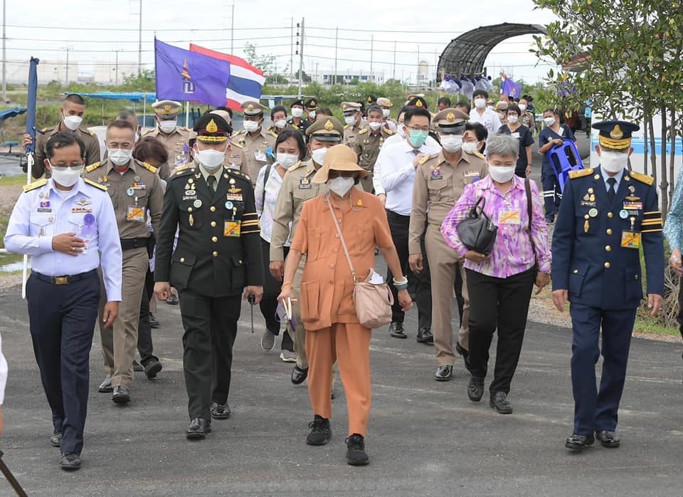 ผู้บริหารกรมประมง เฝ้าฯ รับเสด..ชมภาพ