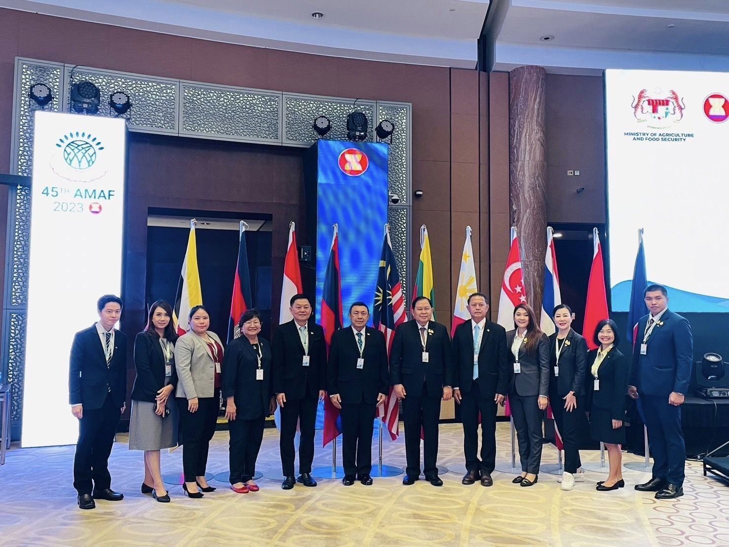 การประชุมรัฐมนตรีอาเซียนด้านกา..ชมภาพ