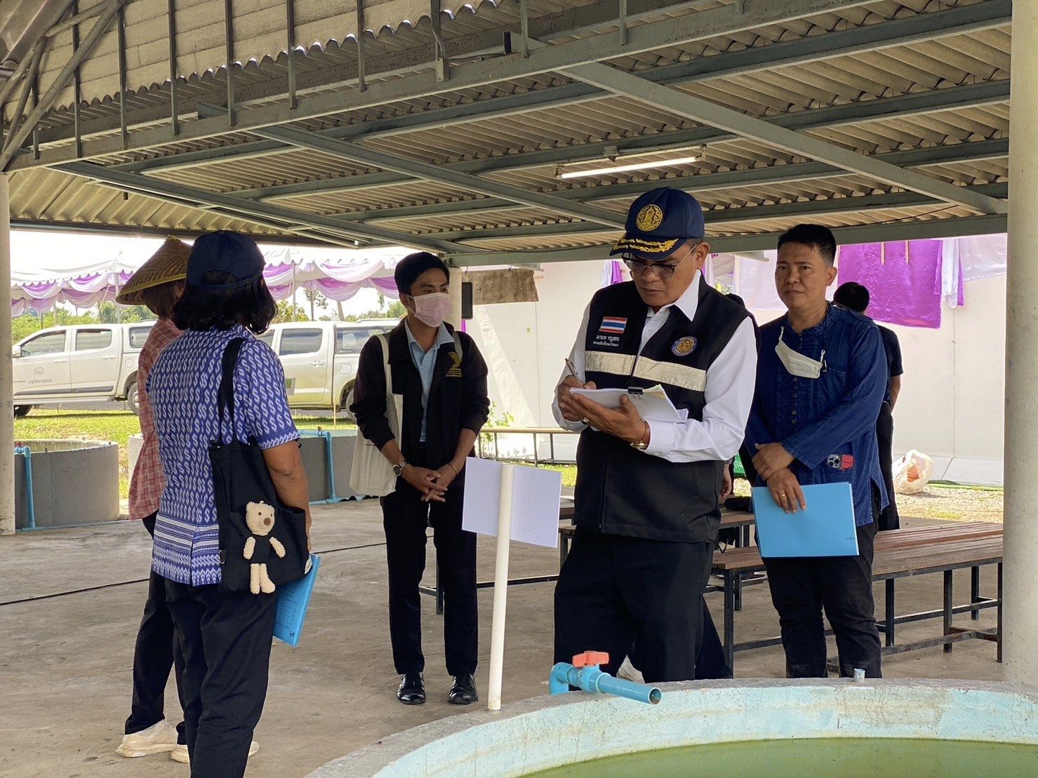ณ โรงเรียนทหารการสัตว์ กรมการส..ชมภาพ