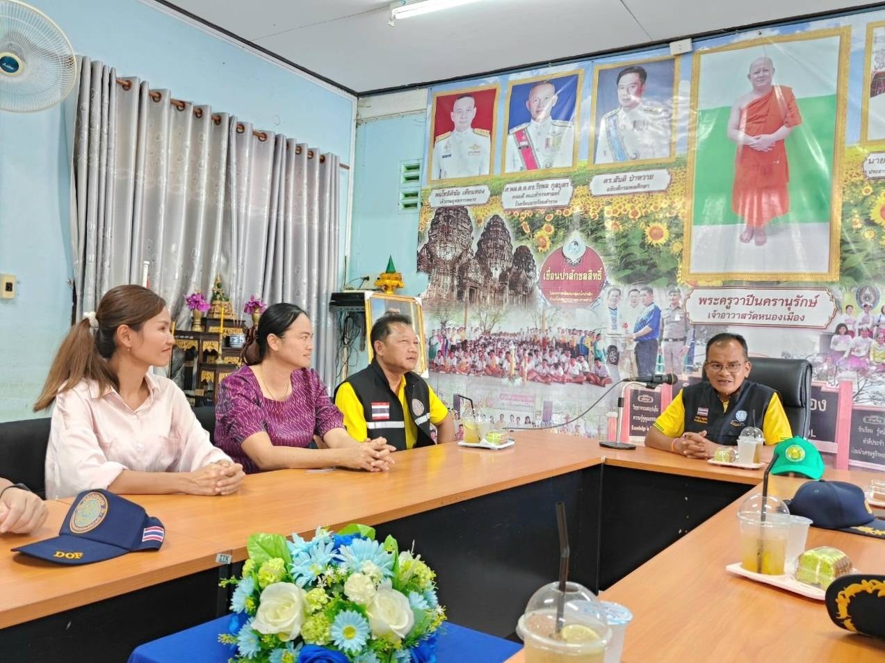 ณ ห้องประชุมมูลนิธิชัยพัฒนา 