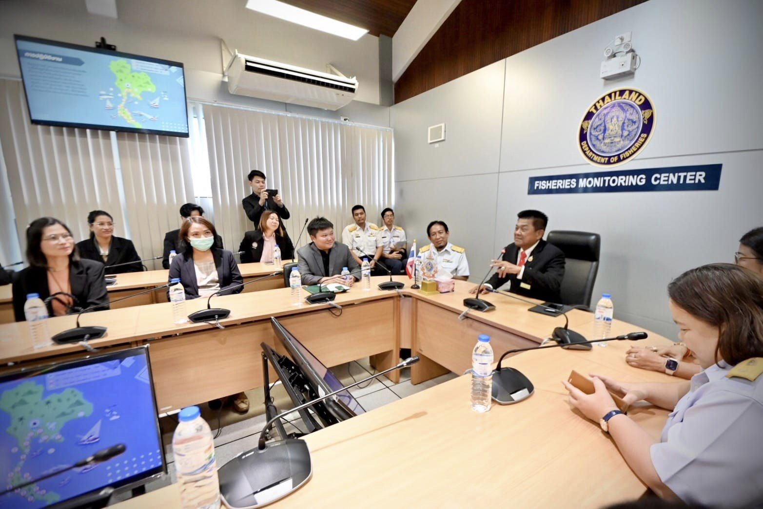 ต้อนรับคณะบุคลากรของสำนักเลขาธ..ชมภาพ