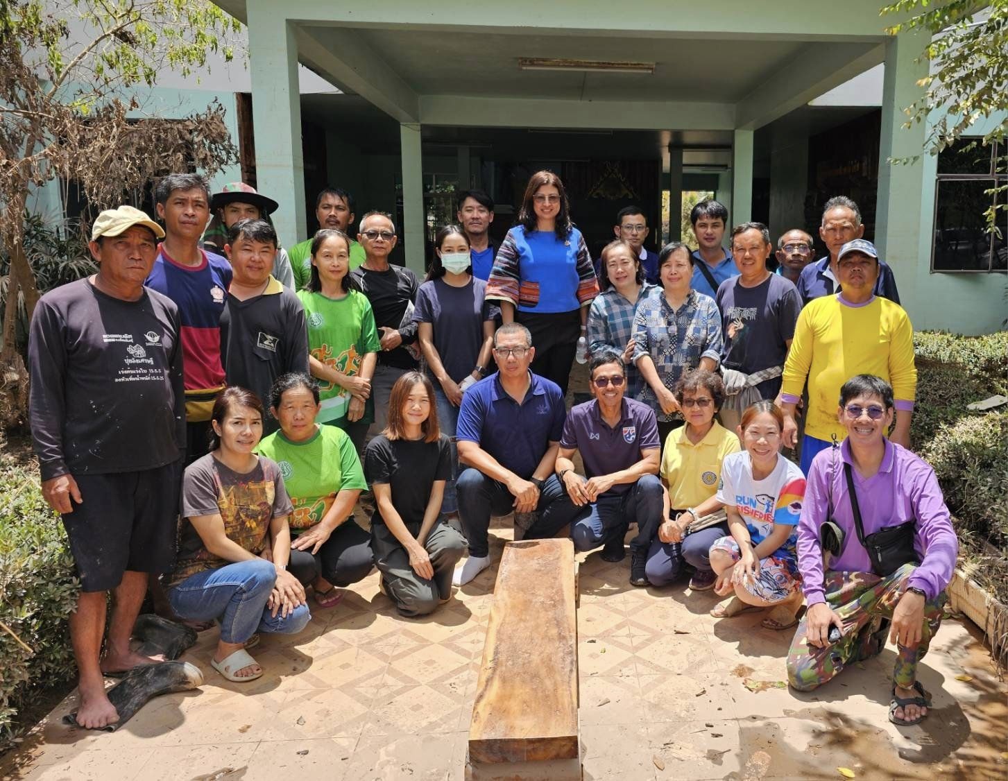ร่วมลงพื้นที่ติดตามสำรวจความเส..ชมภาพ