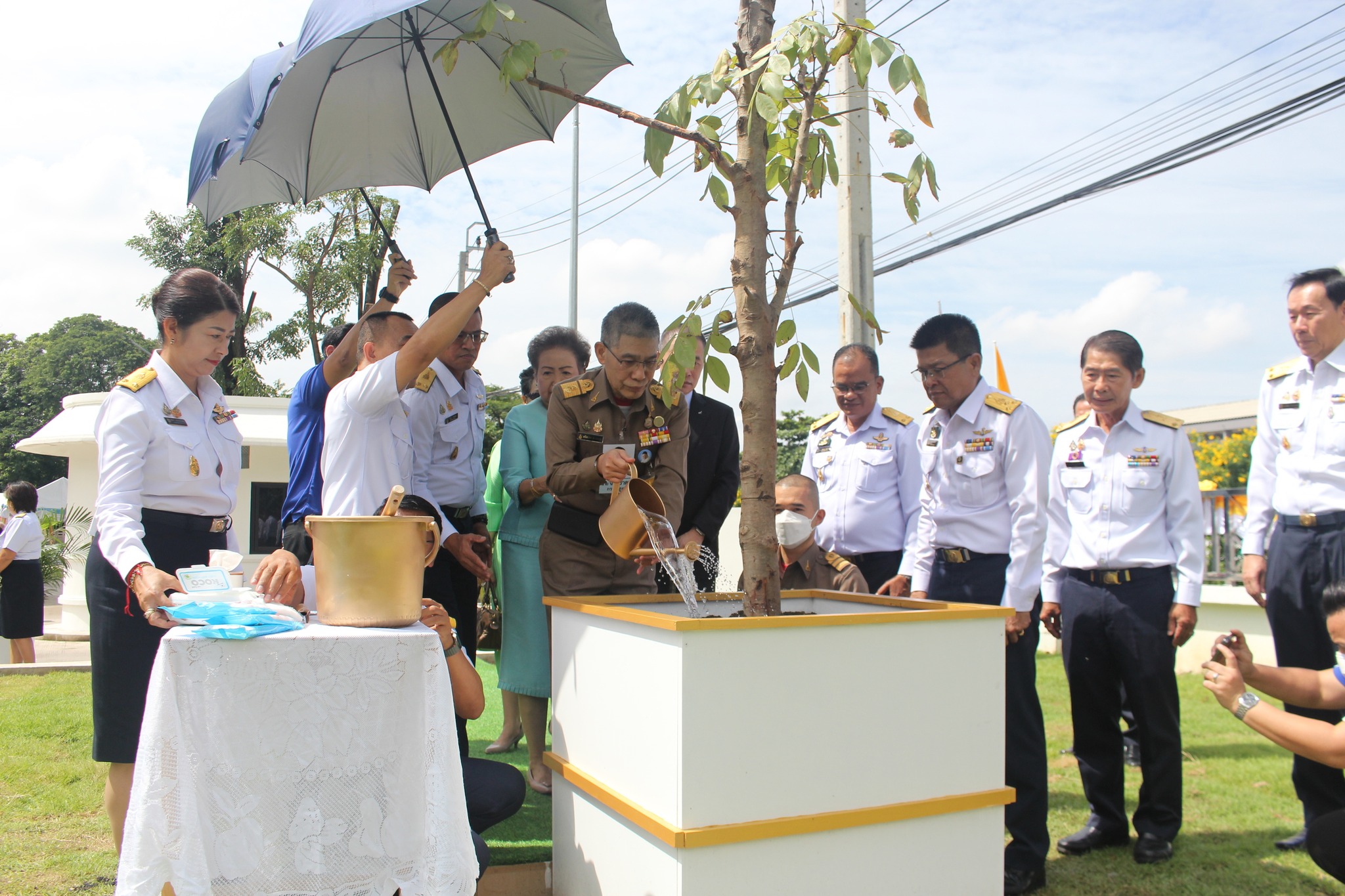 กรมประมงถือฤกษ์ดี...จัดพิธีเปิ..ชมภาพ