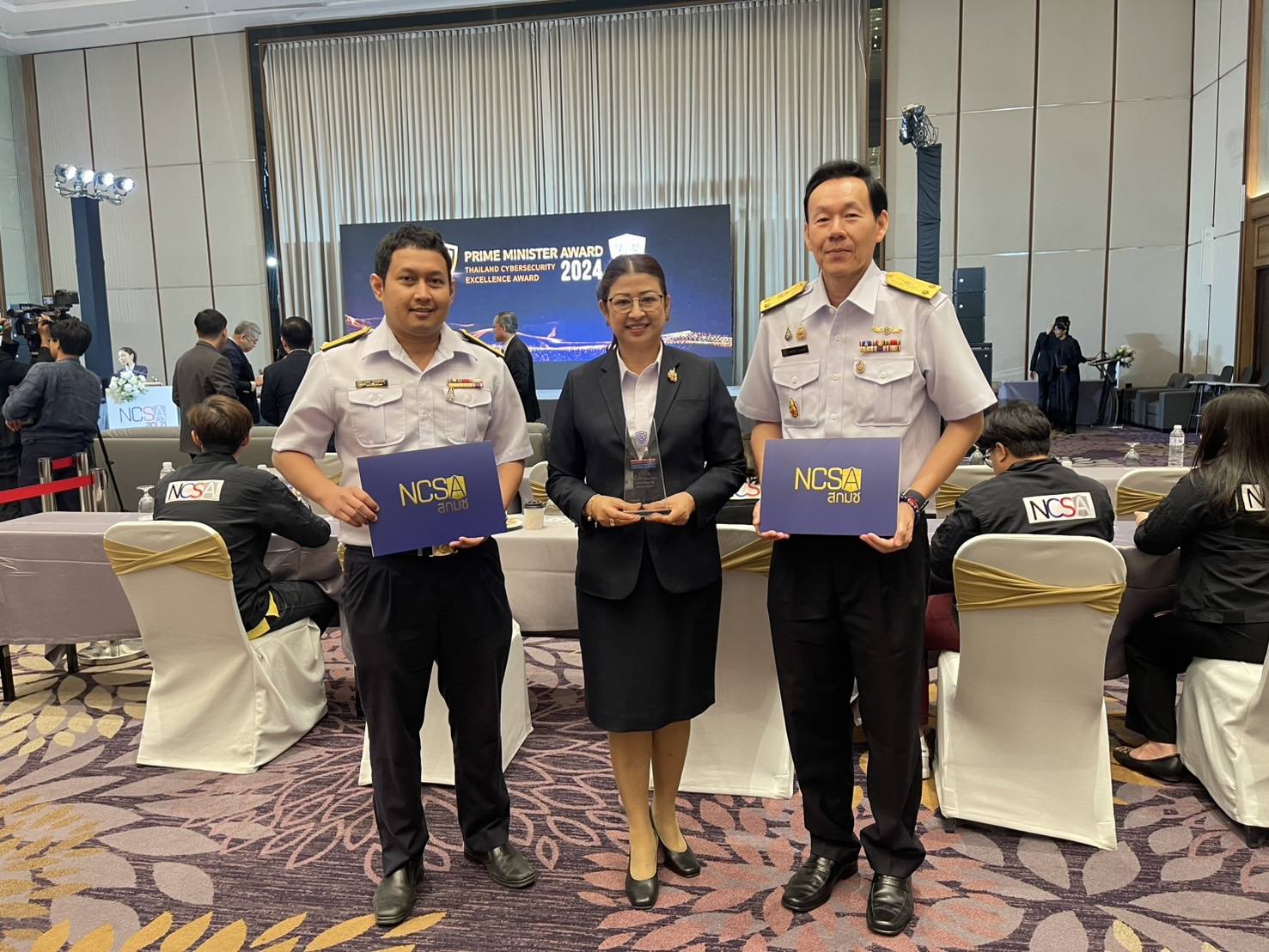  เข้ารับรางวัล Best Performanc..ชมภาพ