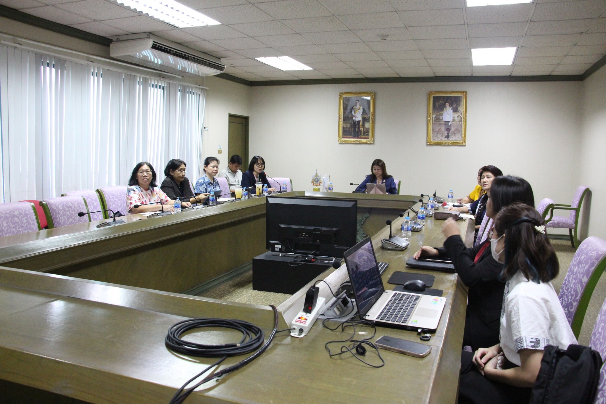 การประชุมติดตามความก้าวหน้าผลก..ชมภาพ