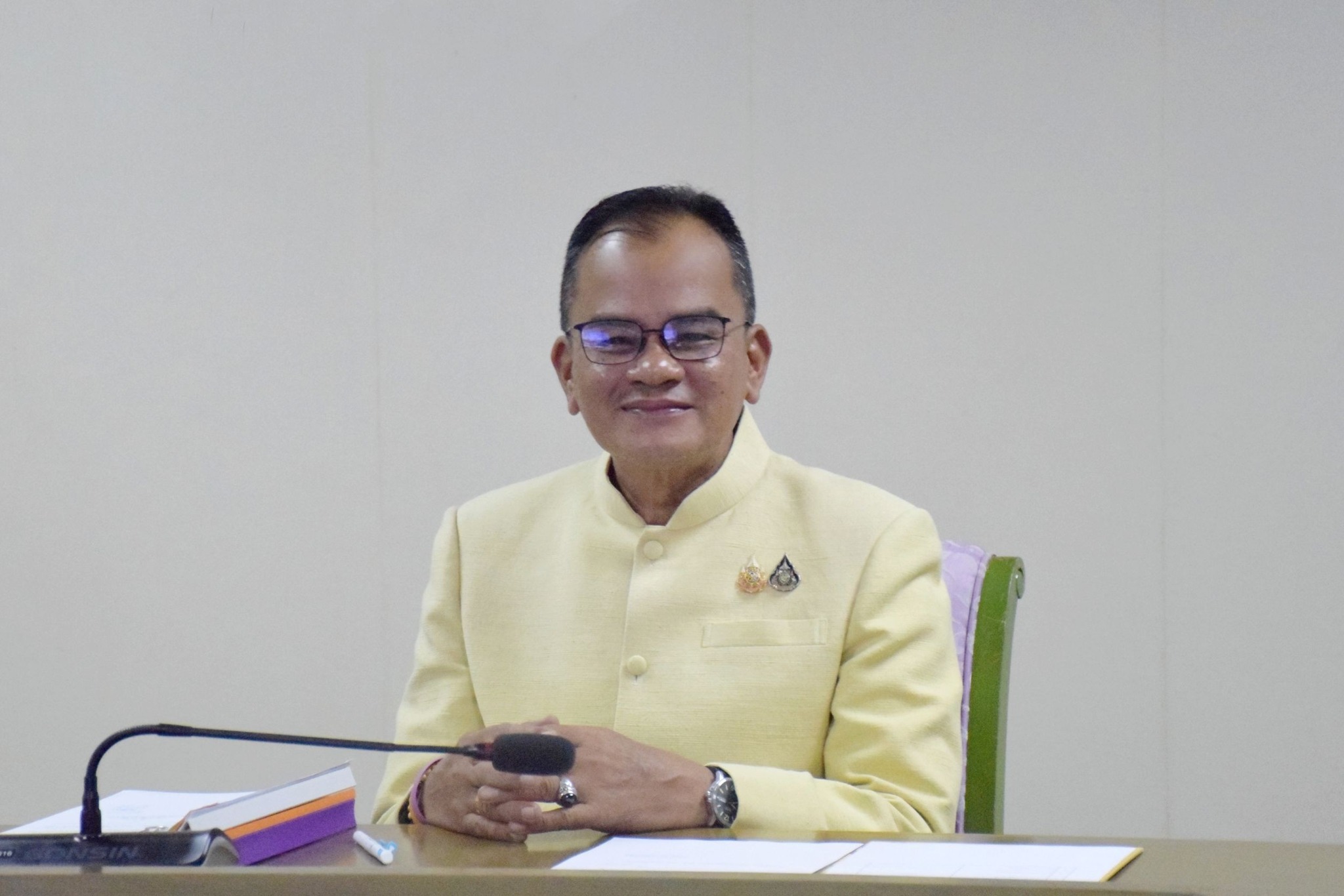 ประเมินผลงาน เพื่อพิจารณาเลื่อ