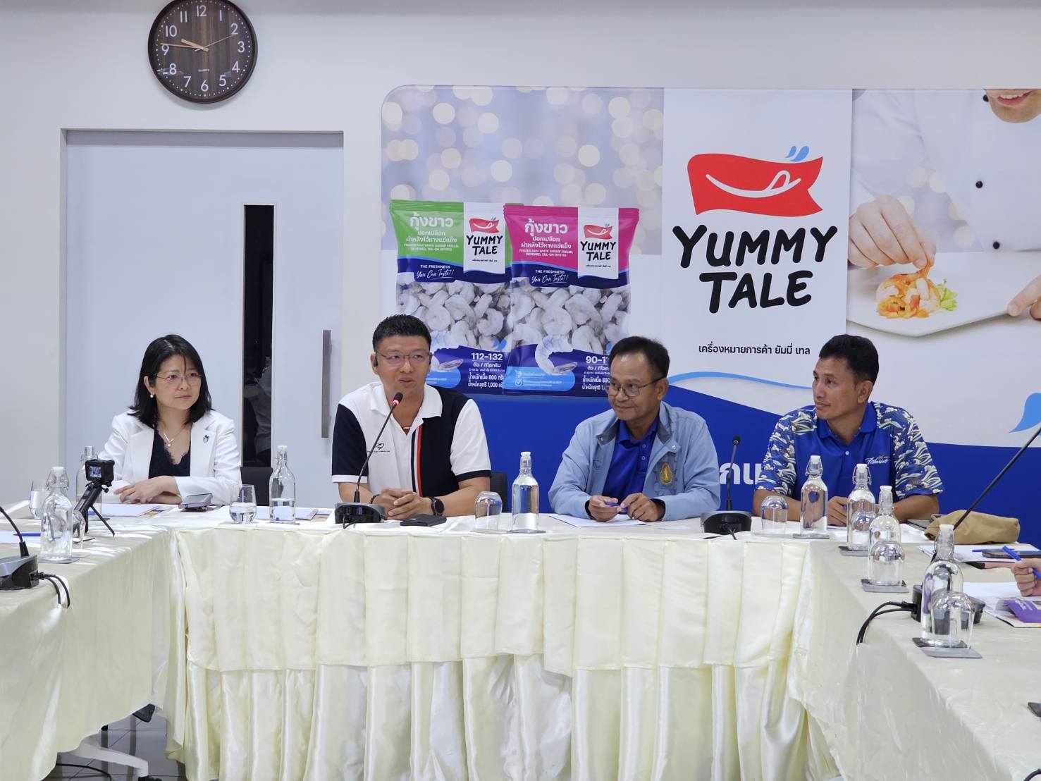  นำคณะเจ้าหน้าที่ และคณะสื่อมว
