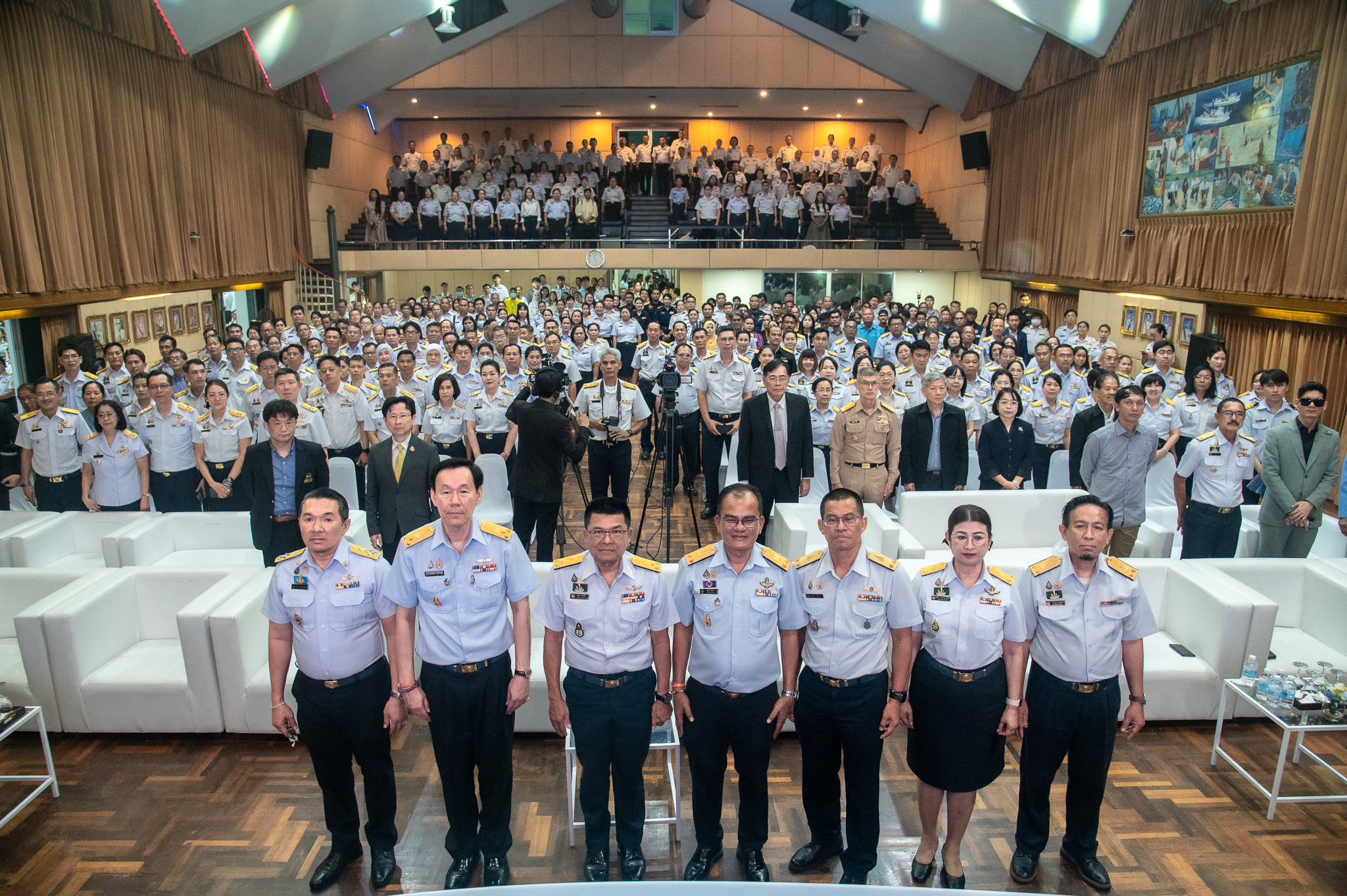 กรมประมง ครบรอบปีที่ 99 ก้าวสู..ชมภาพ