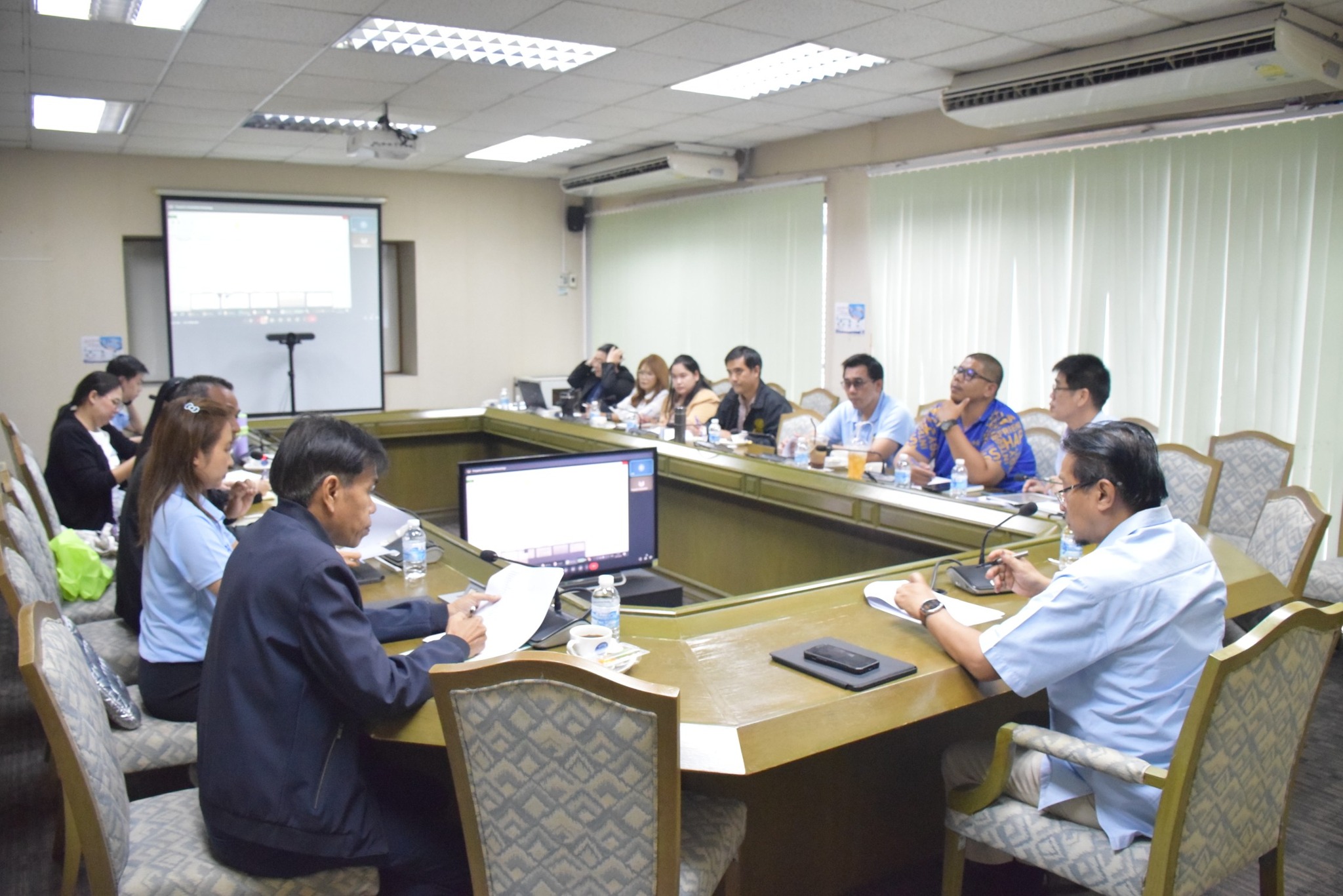 การประชุมเพื่อหารือเกี่ยวกับกา