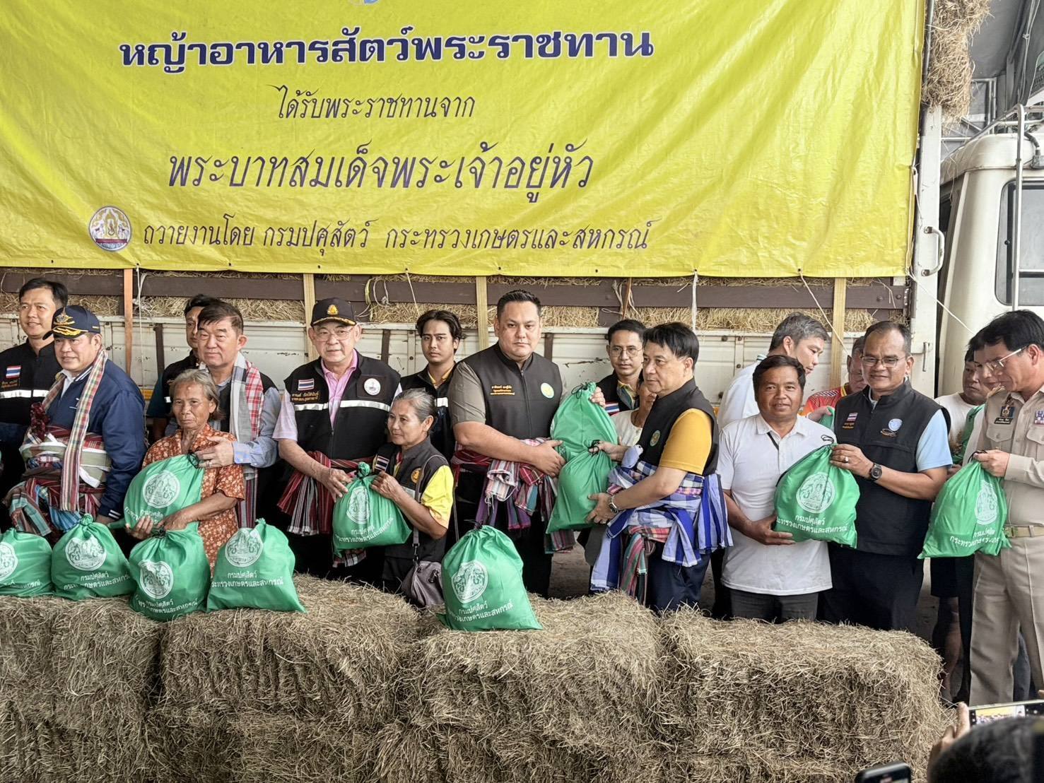 ร่วมติดตามรองนายกรัฐมนตรี และร