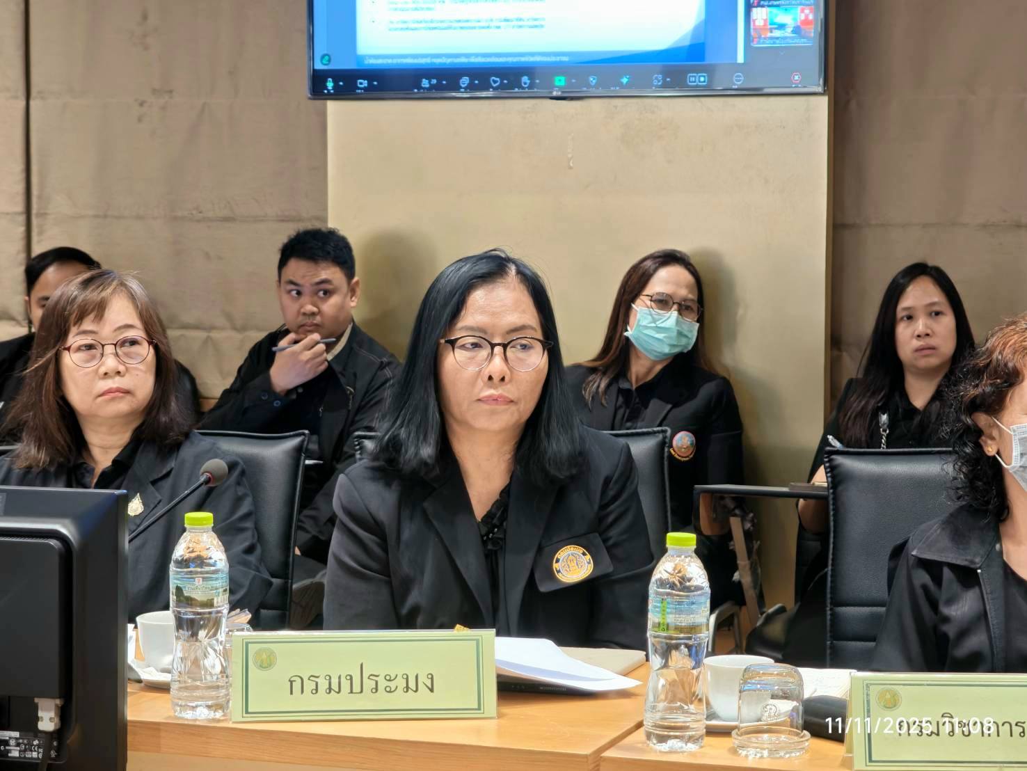  เข้าร่วมการประชุมคณะทำงานบริห