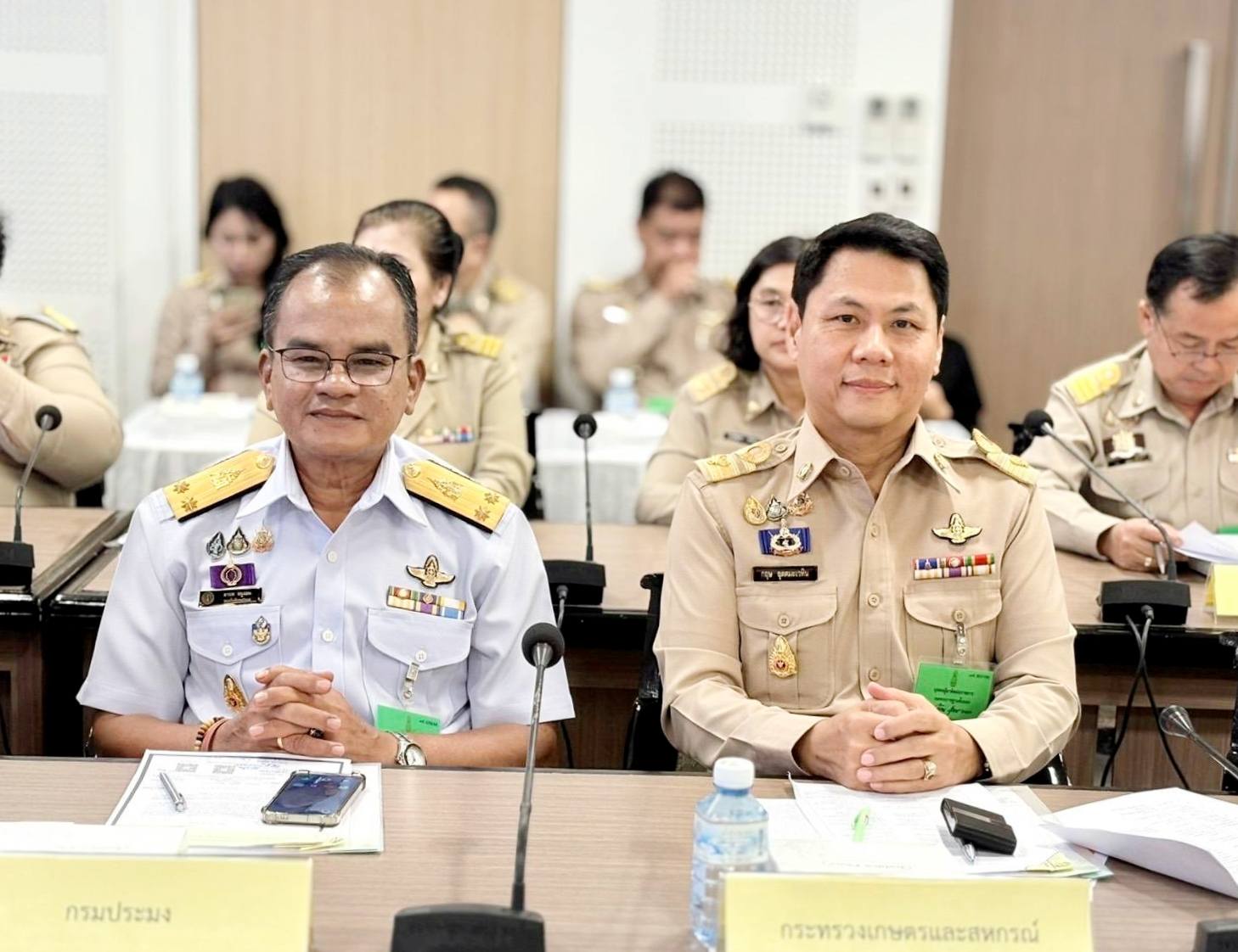 เข้าร่วมประชุมศูนย์อำนวยการใหญ