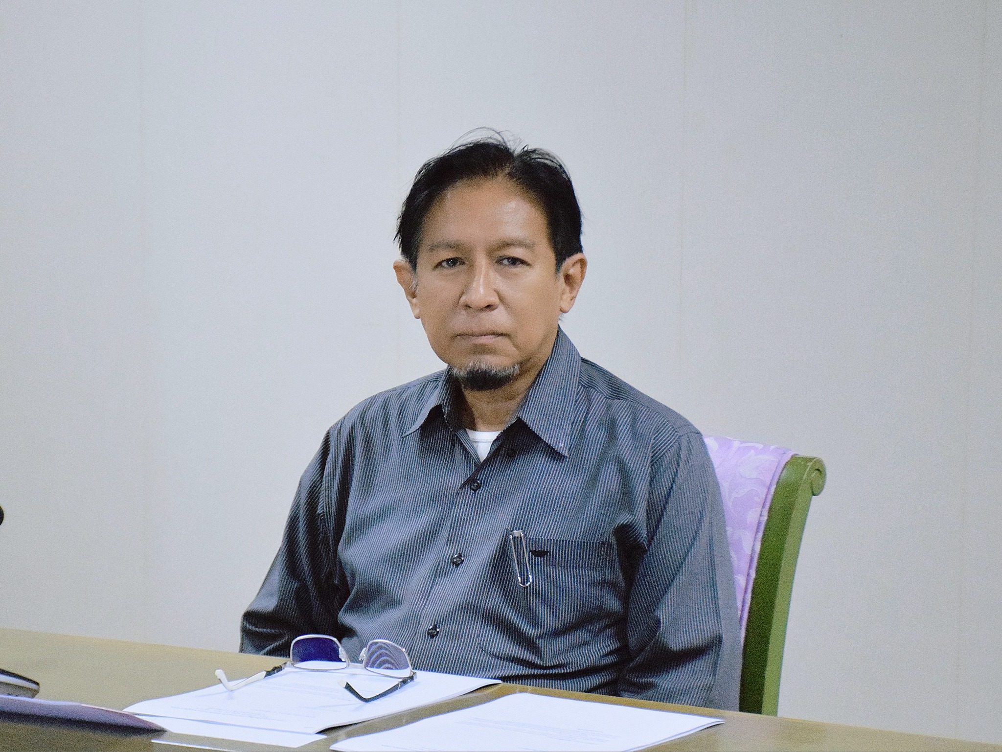 ประชุมได้ร่วมกันพิจารณาความก้า