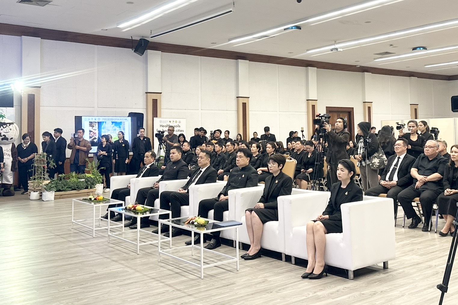 “Healthy soils for healthy cit